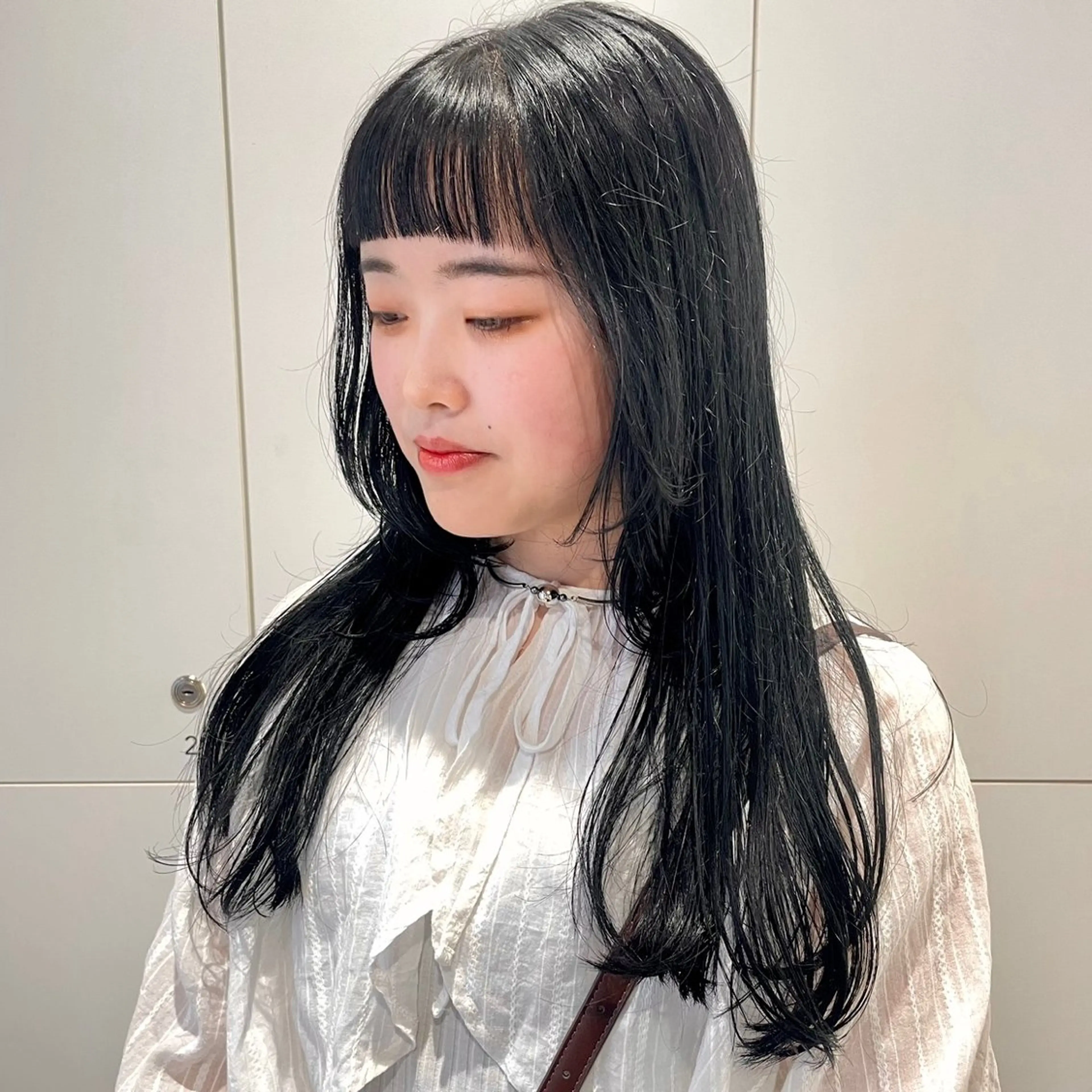 ロング ロング ウルフカット iLi🫧kim ryongna🦋のヘアスタイル