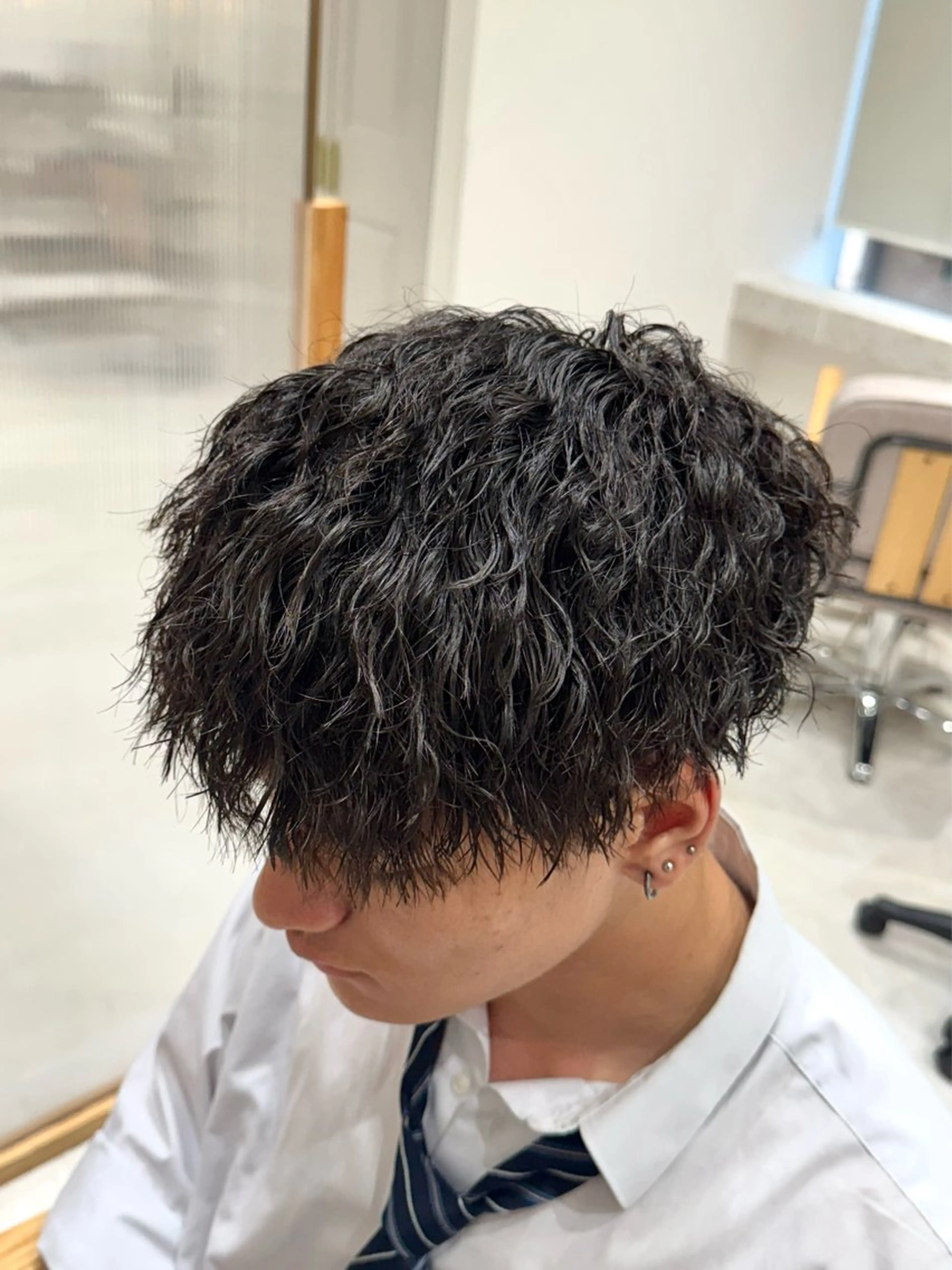 ツイストスパイラルパーマ+カット+トリートメント　メンズ限定の写真