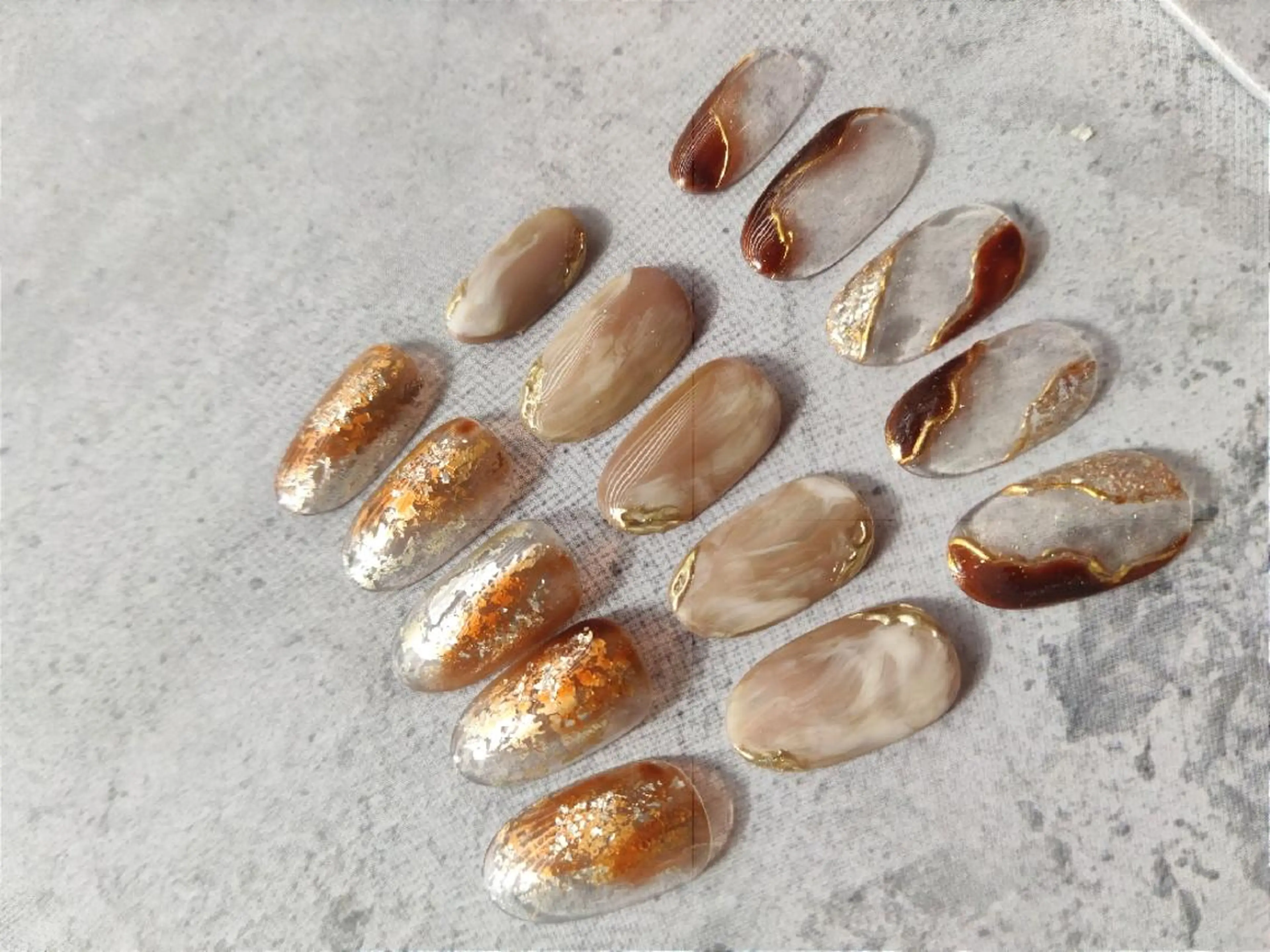 ネイル ブラウン ジェルネイル ニュアンスネイル パラジェル 川畑爪商店 品川高輪 同時施術が人気🌿のネイルデザイン