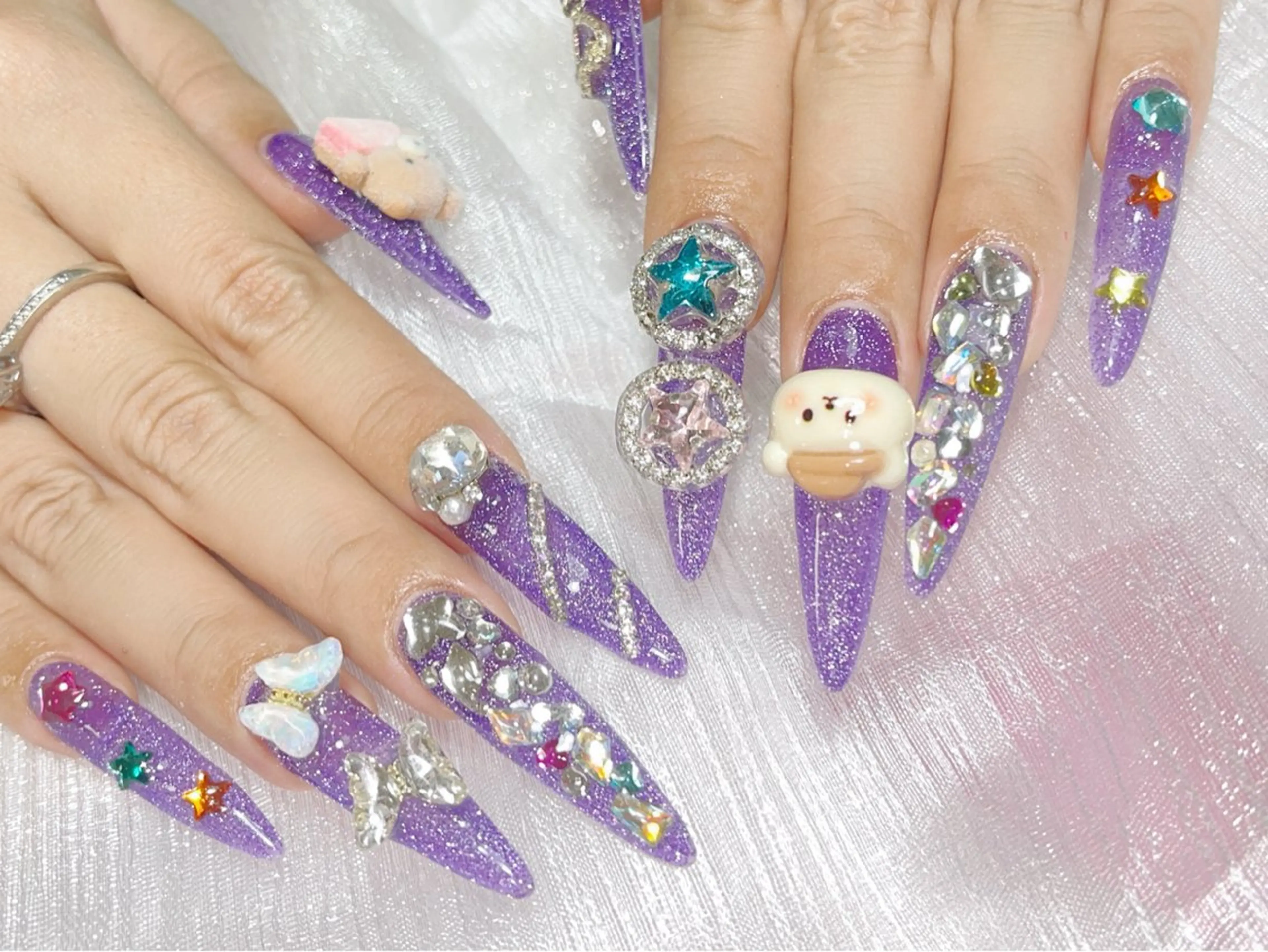 ネイル ハンドネイル 🎀ネイルサロン エクラYUI🎀のネイルデザイン