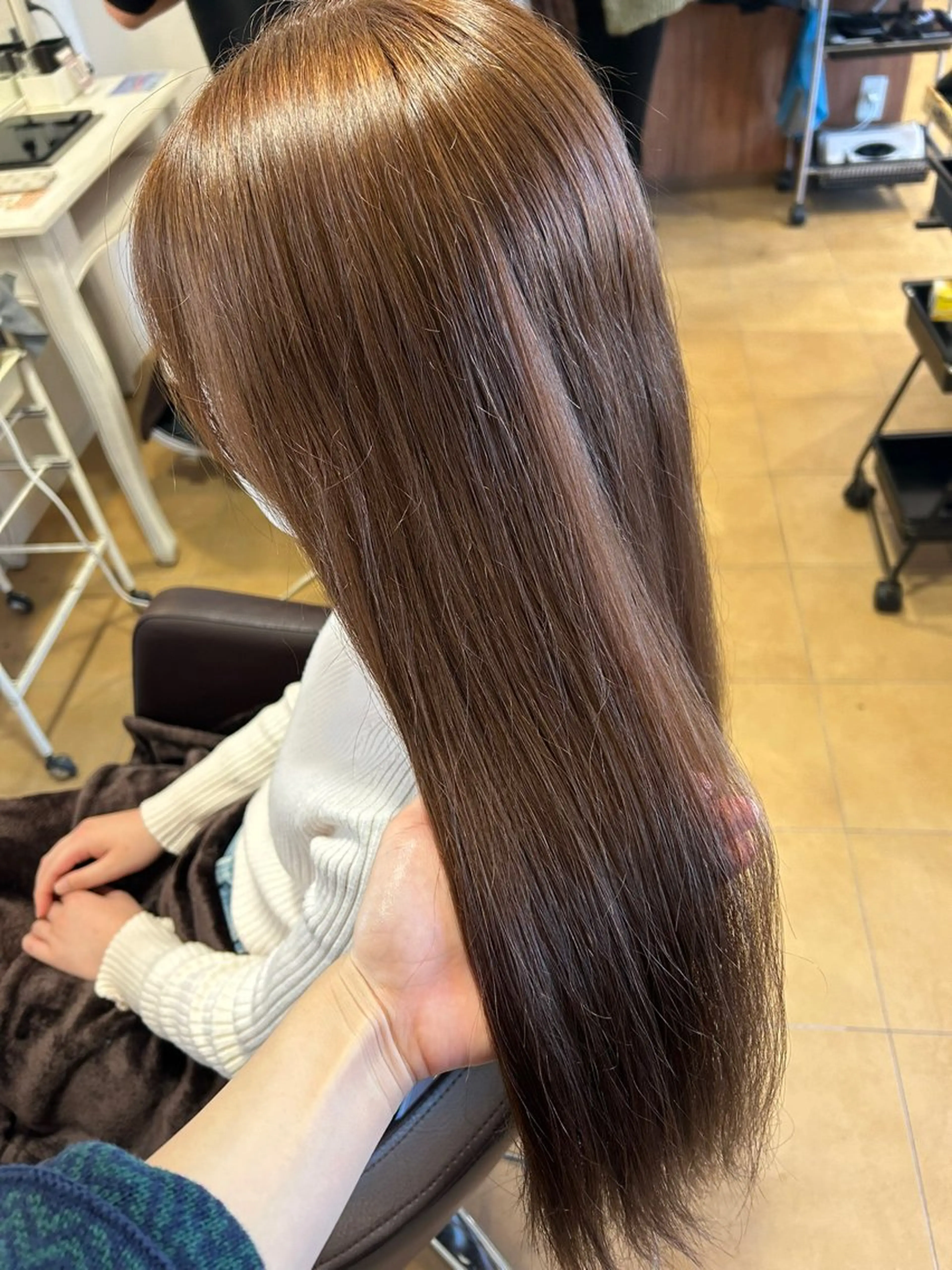 カラー カット ヘアカラー 今中 紗英のヘアスタイル