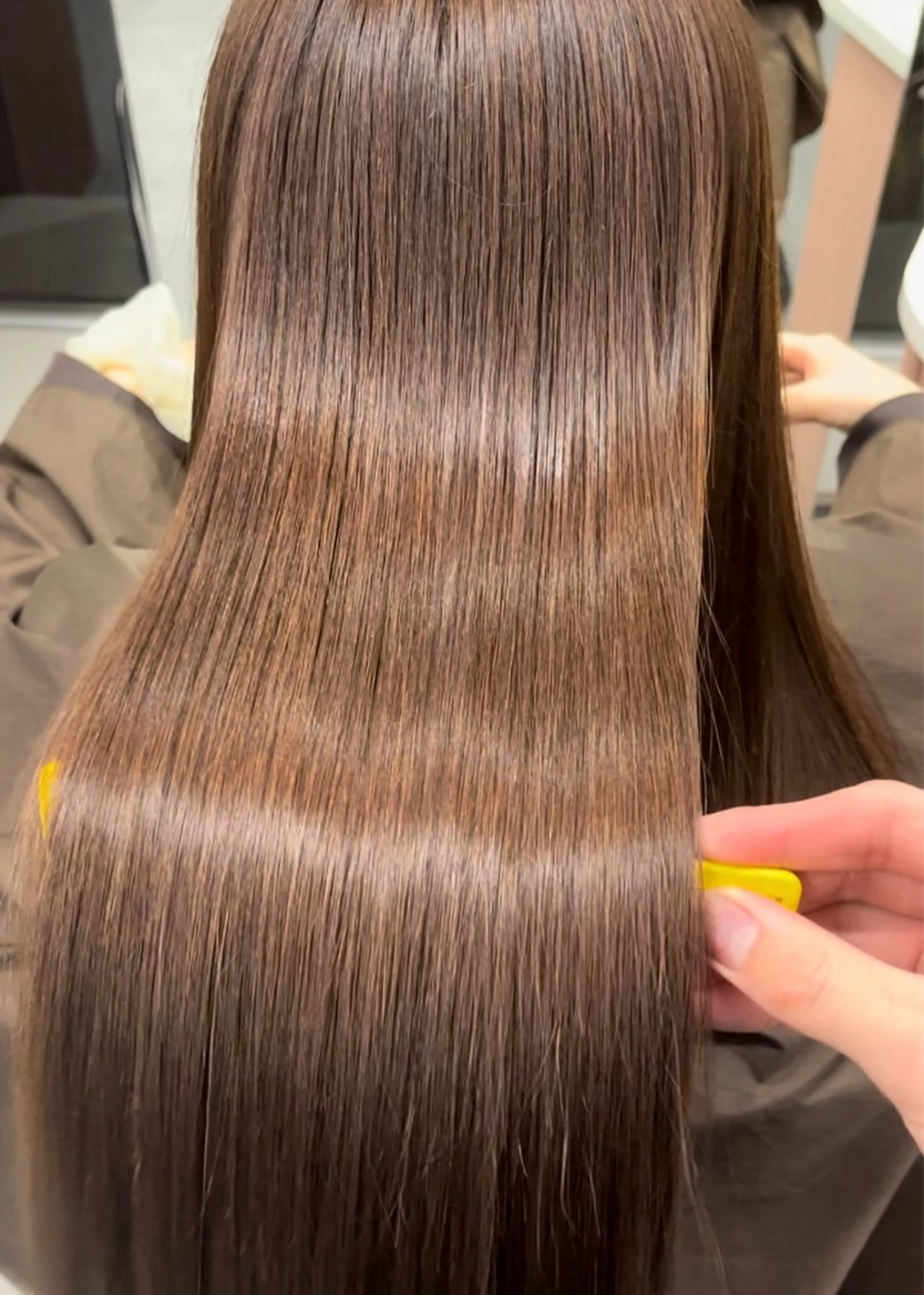 セミロング 岸田 悠佑のヘアスタイル