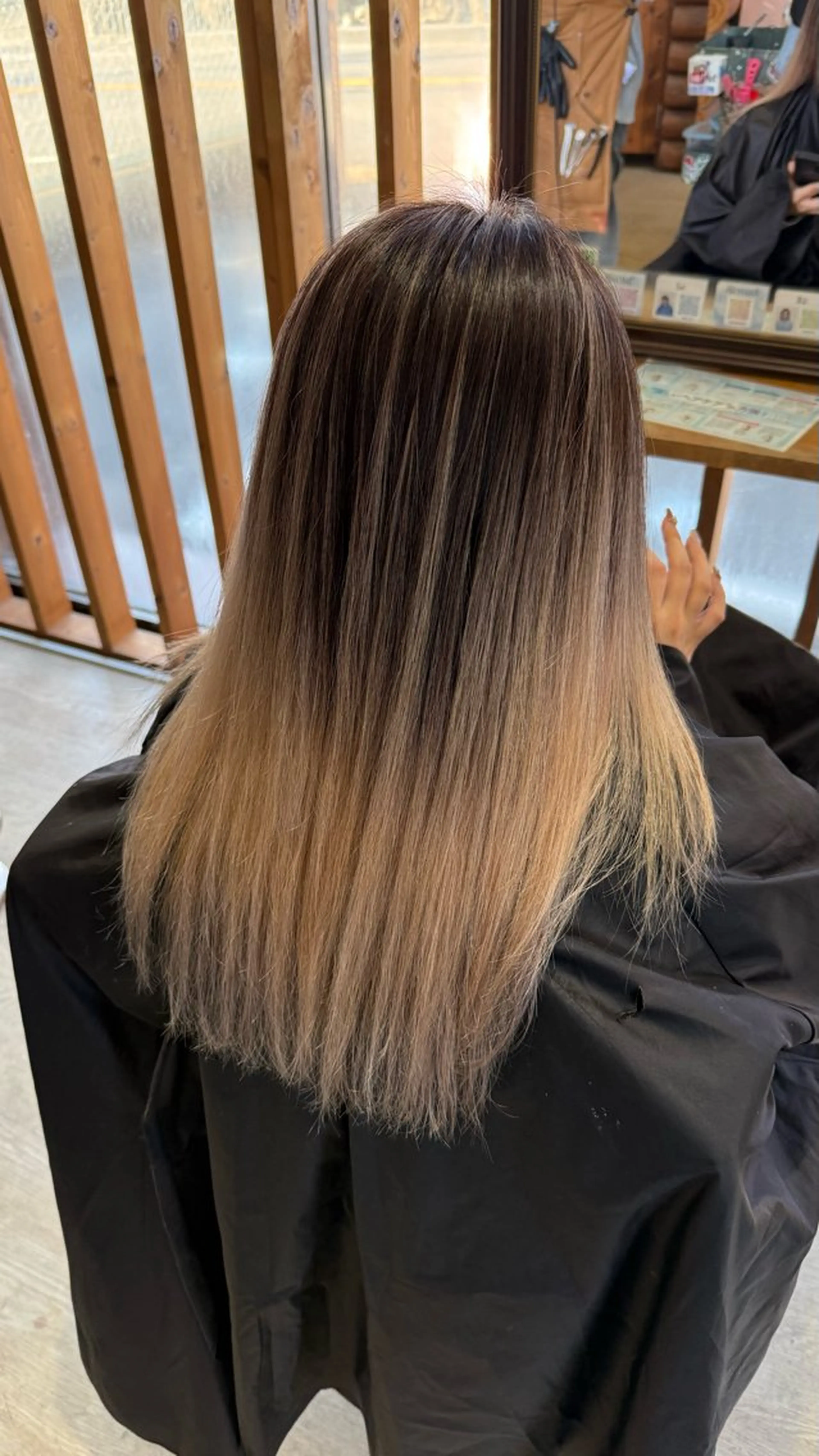 セミロング ALOHANA所属・naomi (夜間営業受付中★)のヘアスタイル