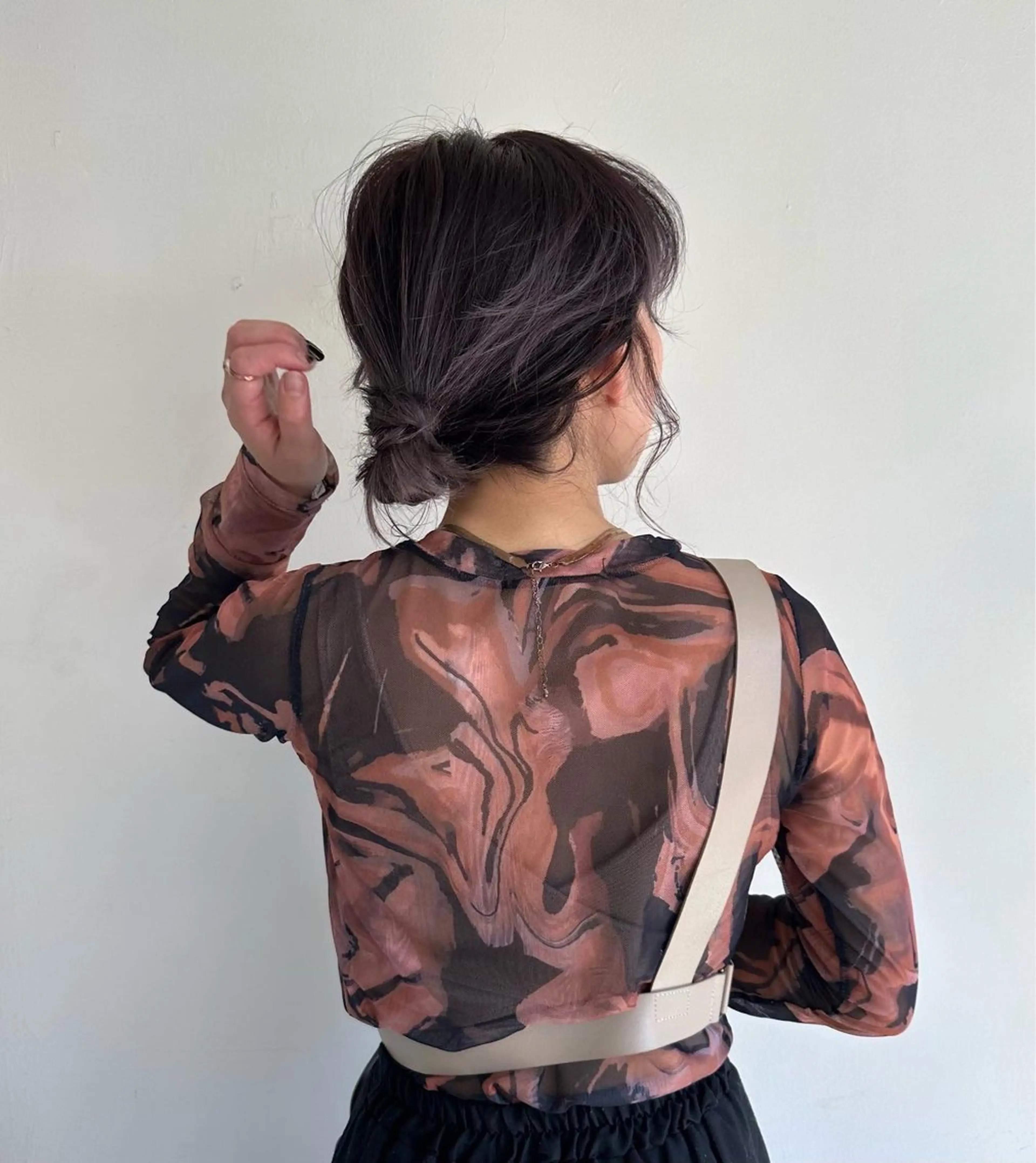 ミディアム ヘアアレンジ お団子ヘア 簡単アレンジ FavyS「フェイヴィーズ」所属・竹中 彩音のヘアスタイル