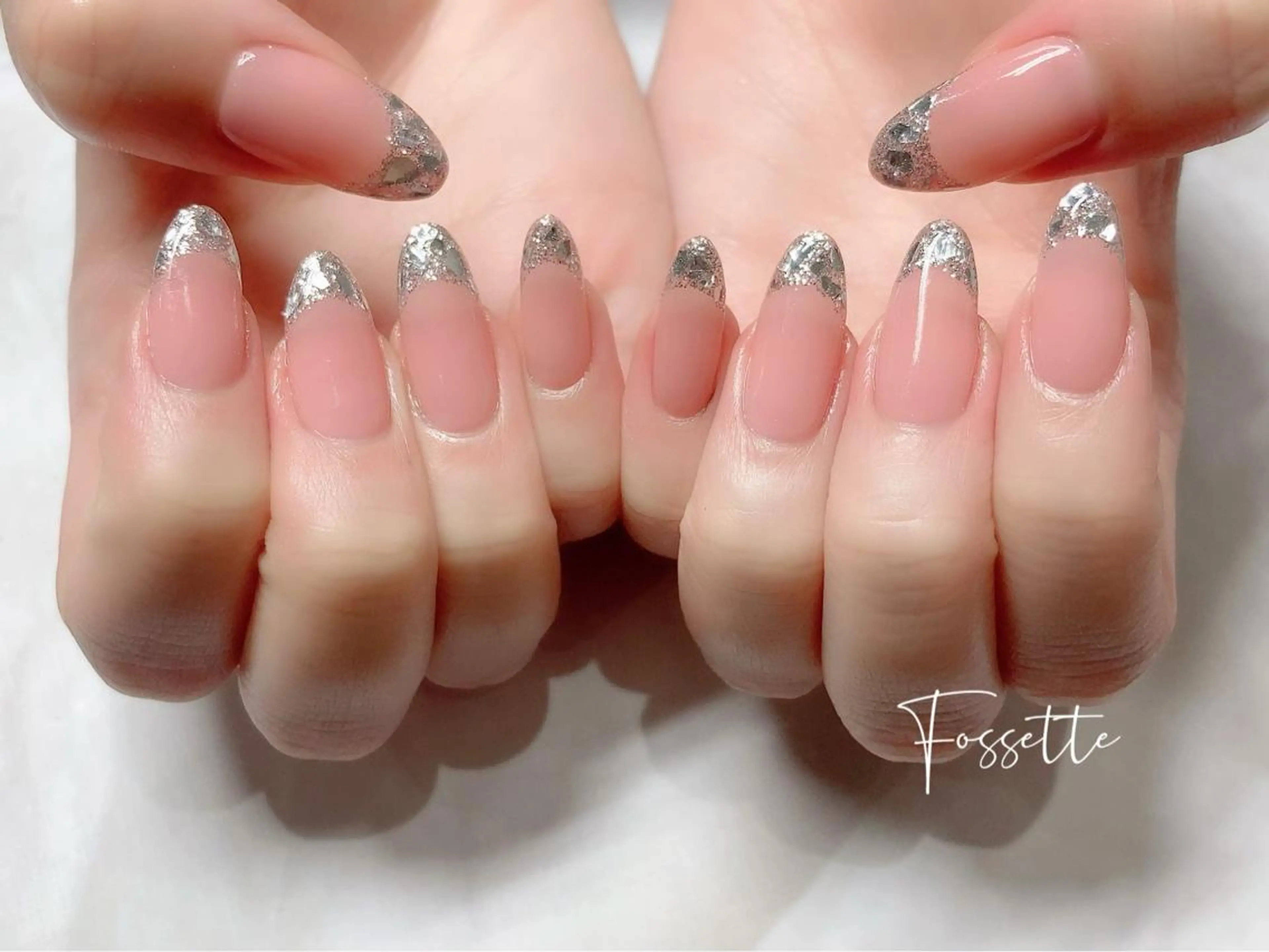 ネイル フレンチネイル ガラスフレンチ キラキラネイル 韓国ネイル シンプルネイル nailsalon Fossetteのネイルデザイン