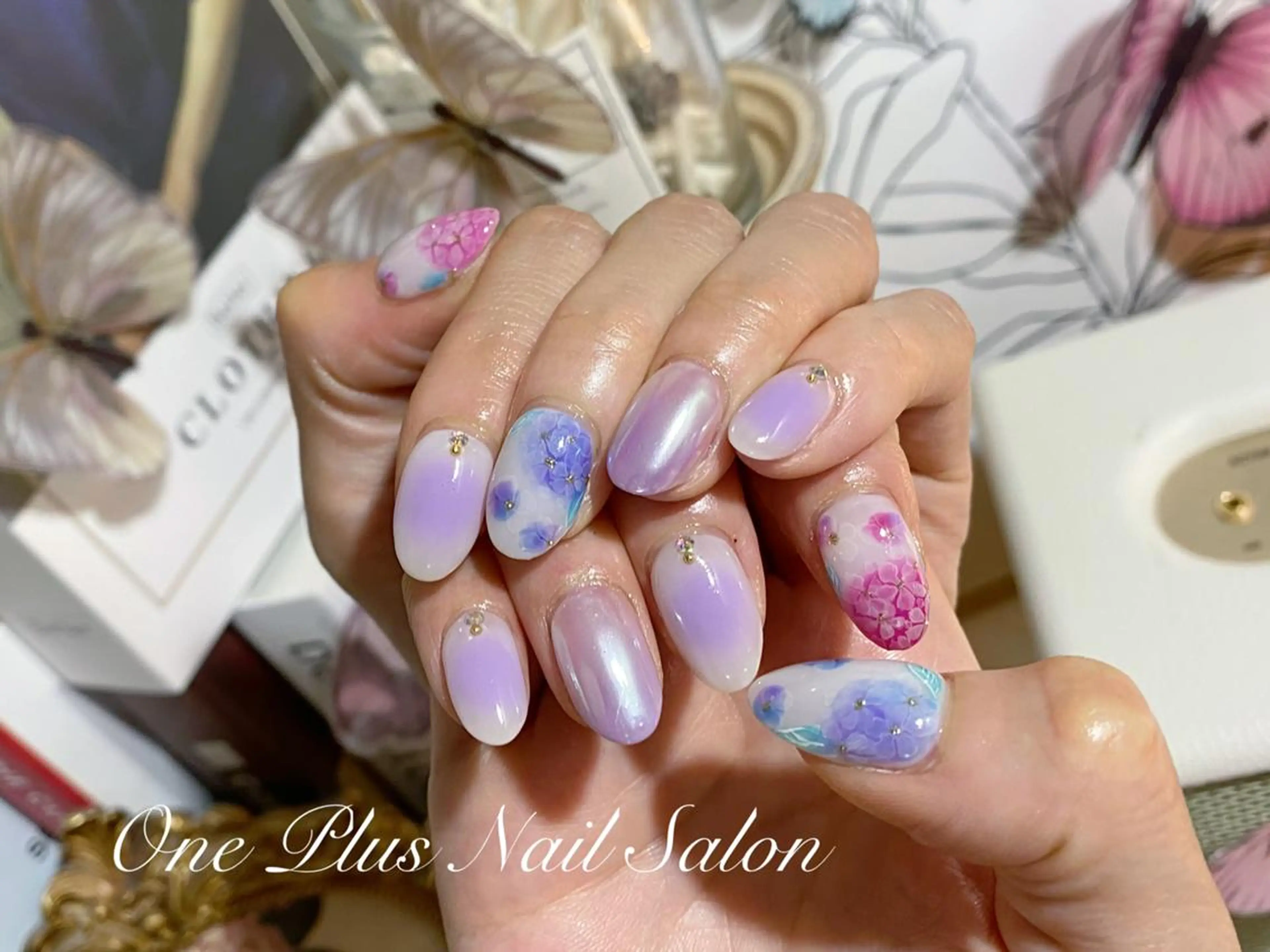 ネイル One plus あやのネイルデザイン