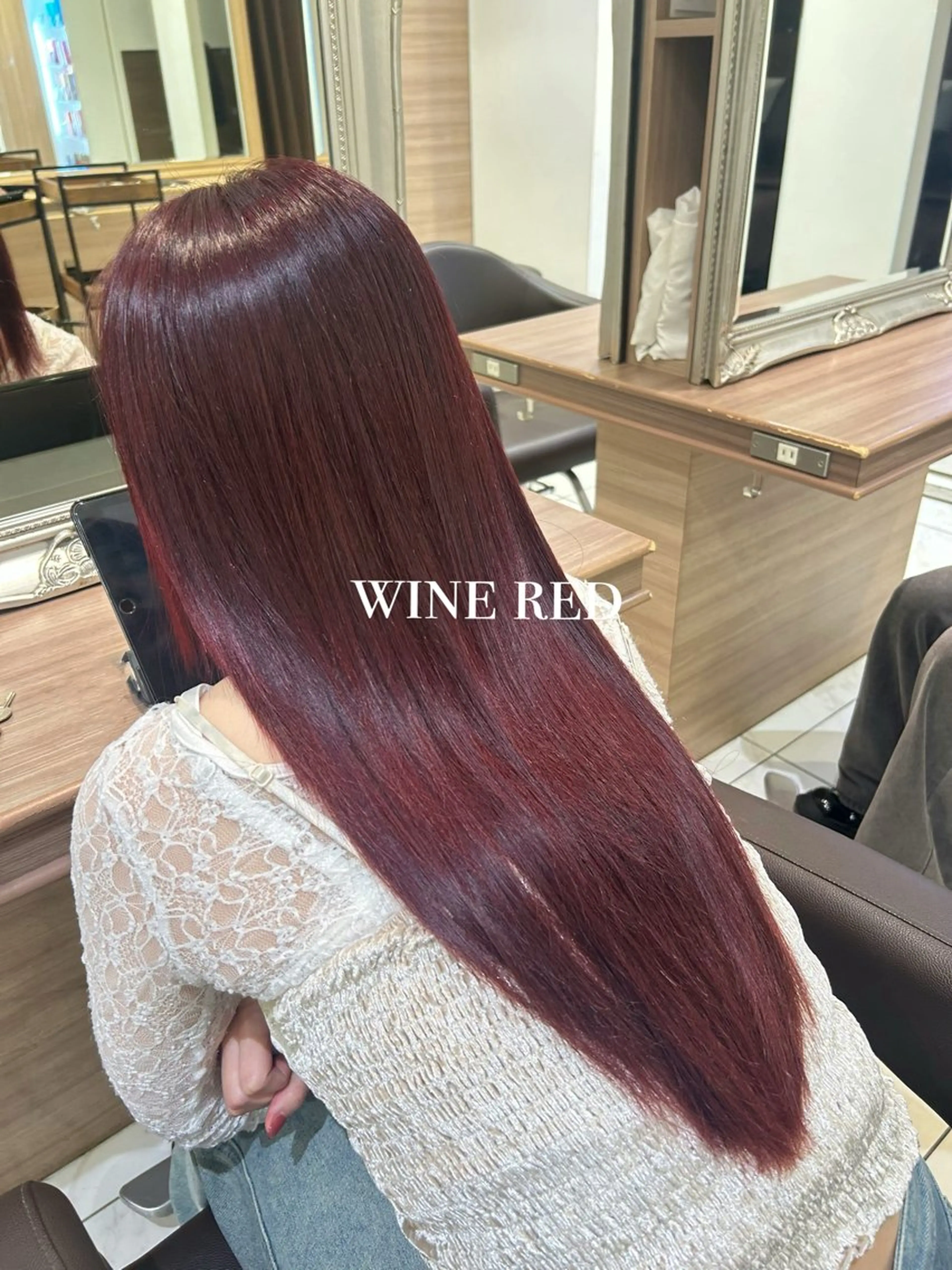 ロング カラー レッドカラー yuina／🫧 艶感ダブルカラー🫧のヘアスタイル