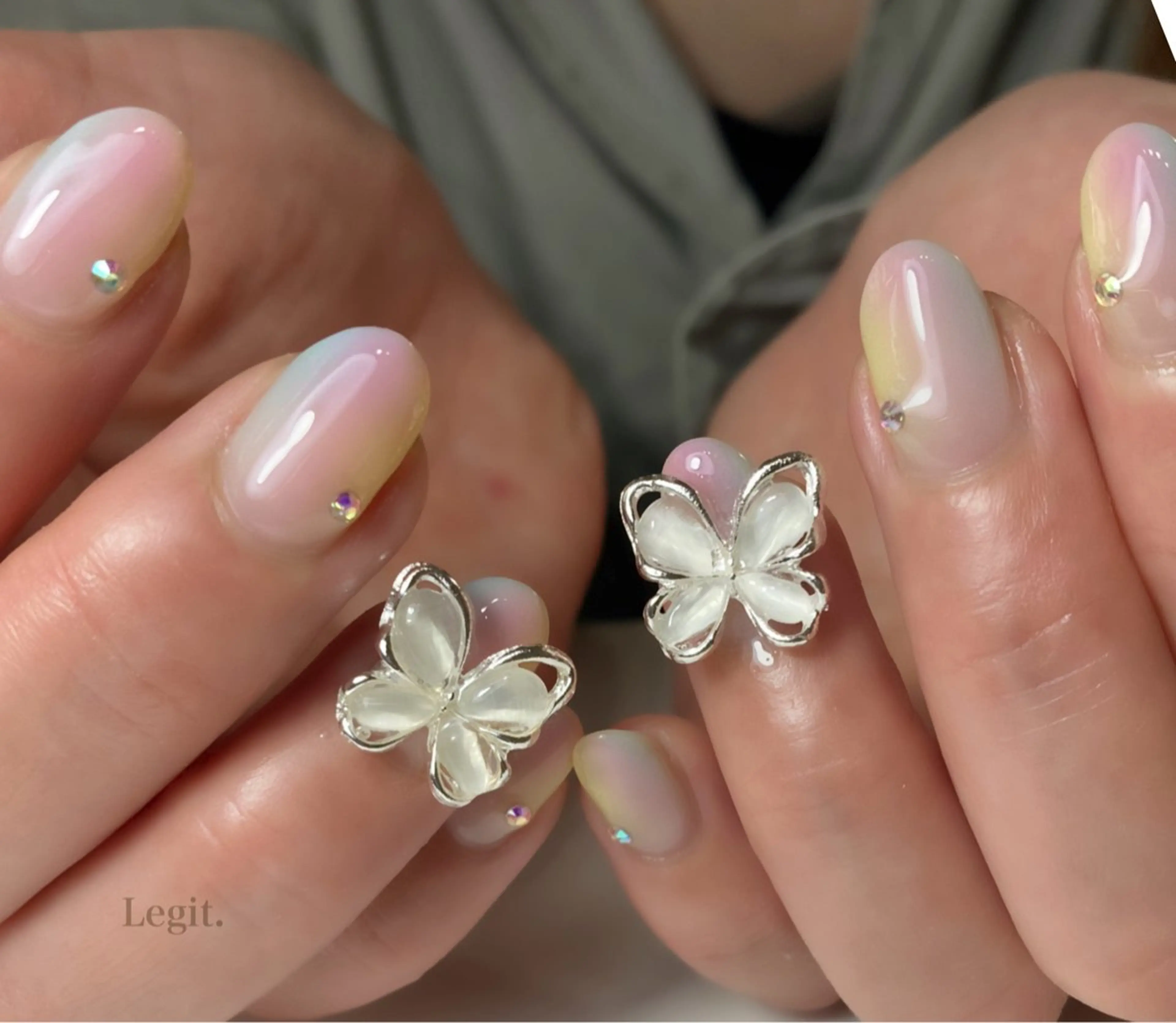 ネイル Legit nail salonのネイルデザイン