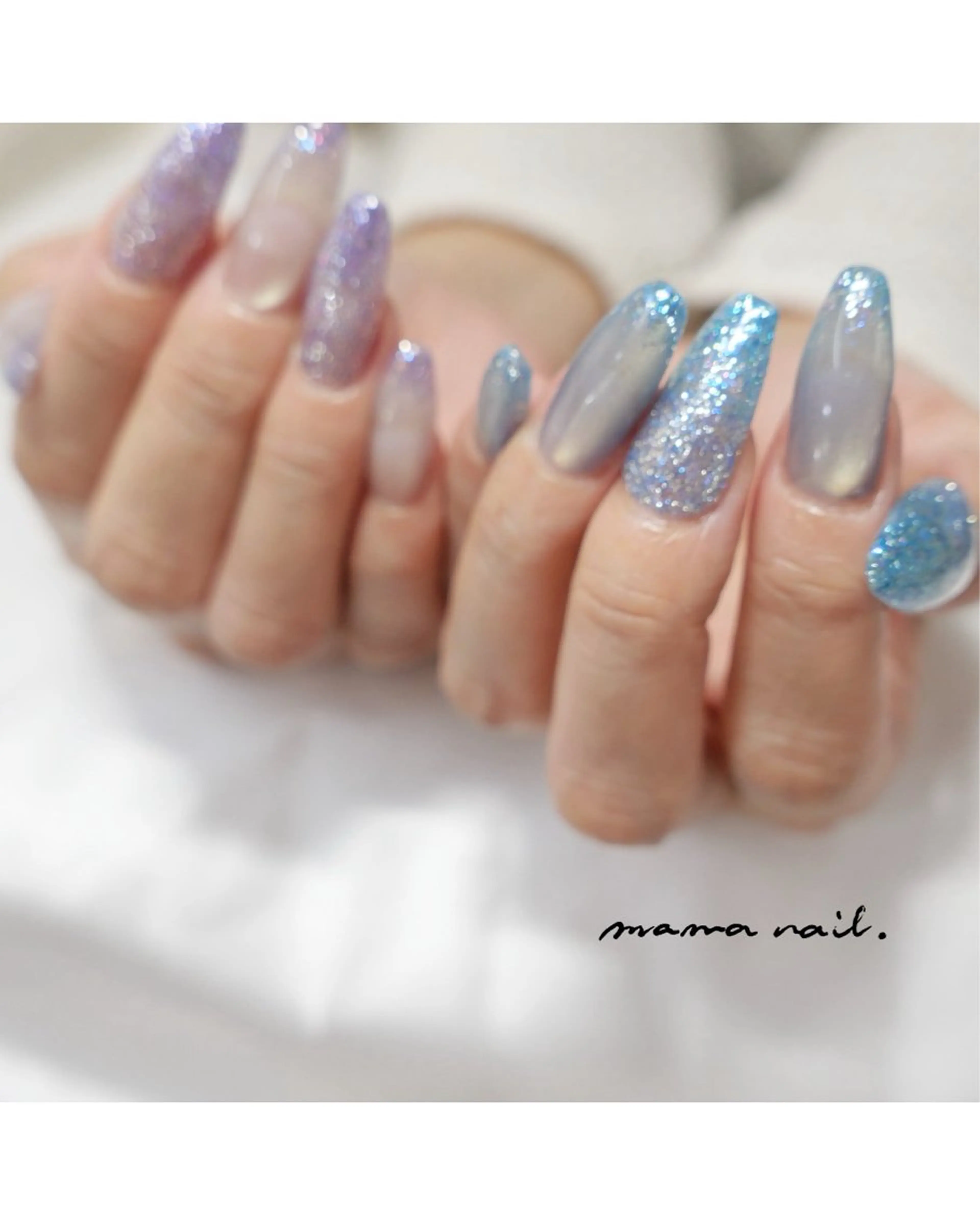ネイル ブルー グラデーション キラキラネイル ラメ(グリッター) ロングネイル ネイルサロン mama nailのネイルデザイン