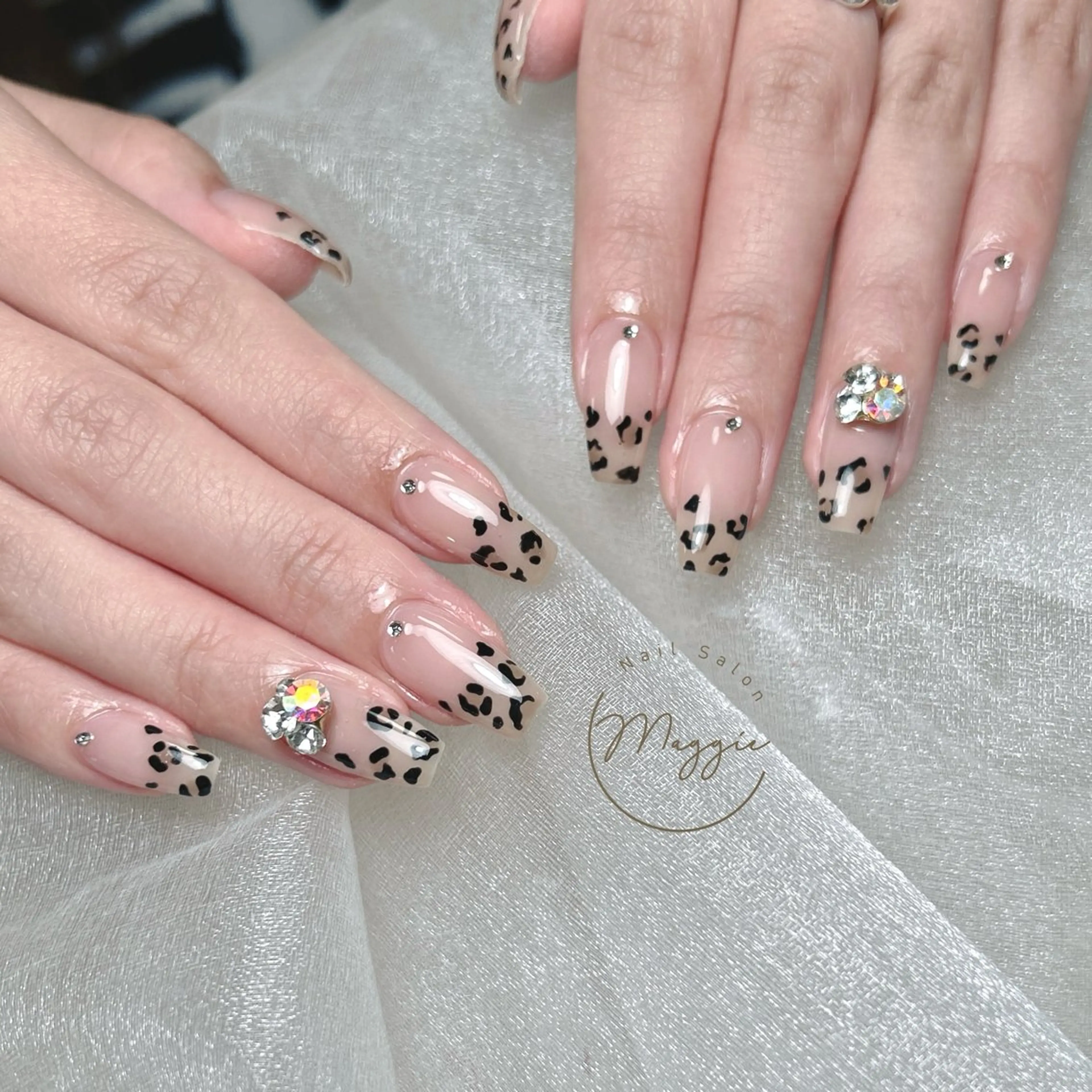 ネイル Maggie Nail🦩のネイルデザイン