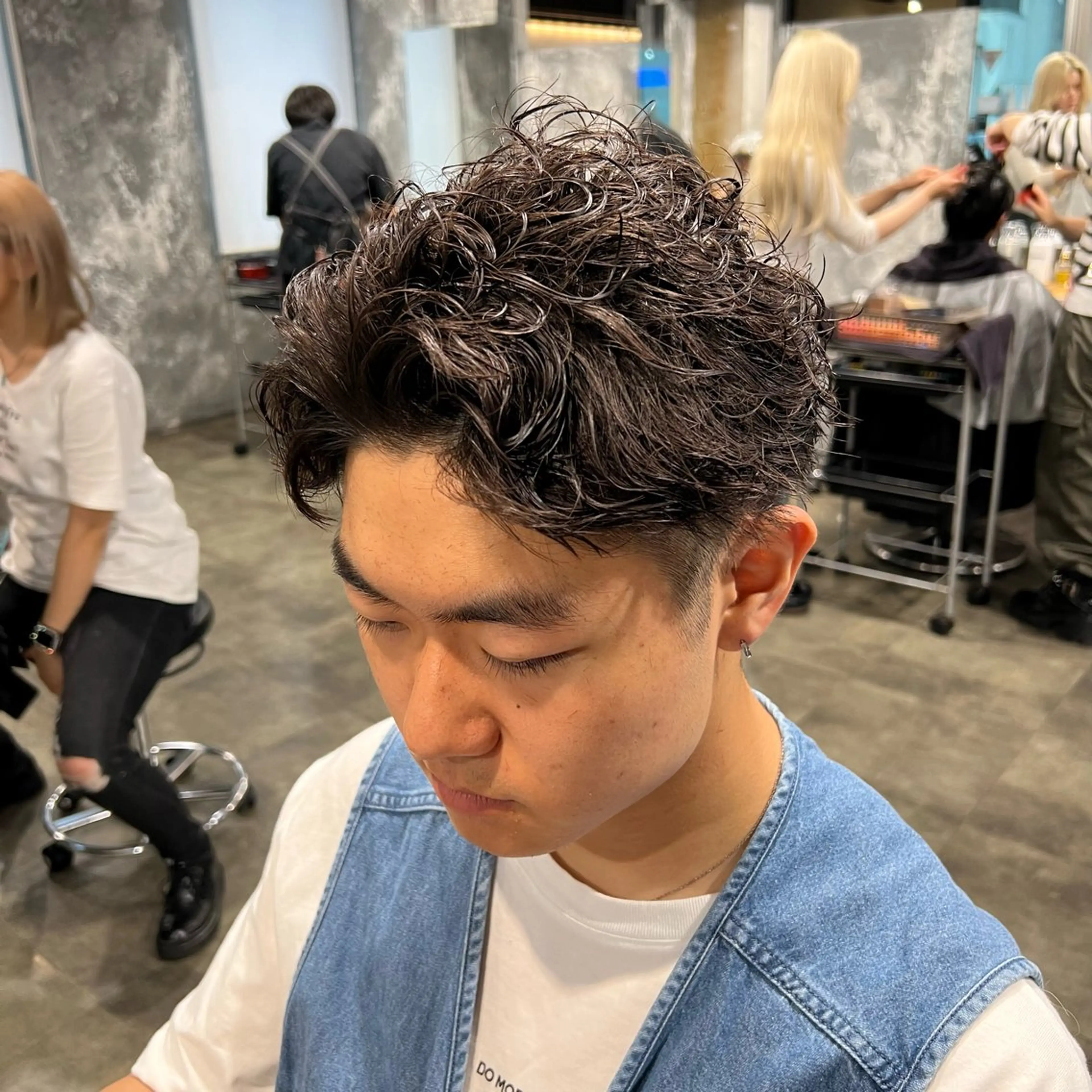 ショート カラー パーマ ヘアアレンジ メンズ キッズ アップバング センターパート メンズハイライト マッシュ メンズパーマ 🔷横浜1のパーマ 職人🔷将太郎のヘアスタイル