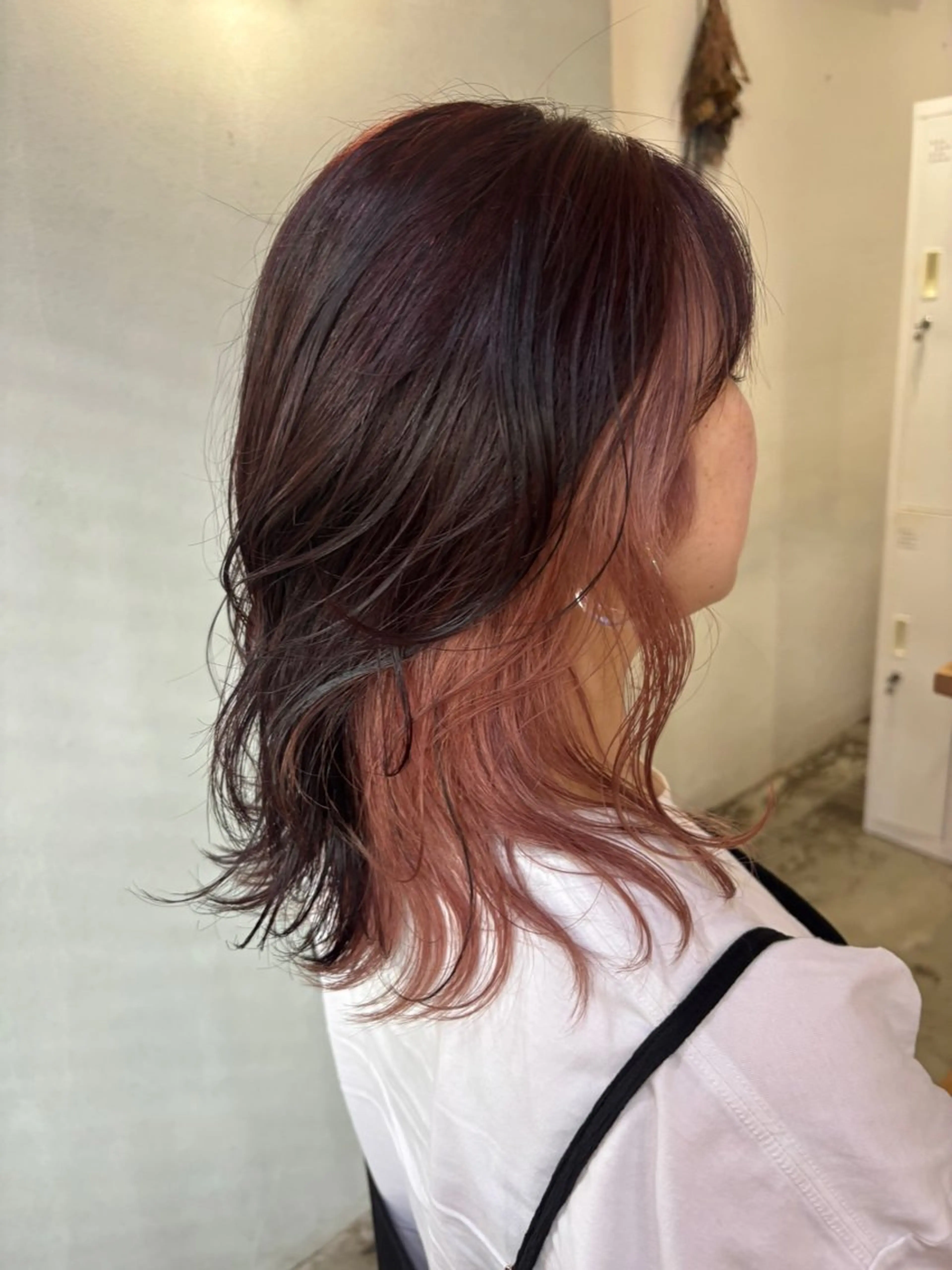 ミディアム カラー カット ヘアカラー トリートメント mono / Manatoのヘアスタイル