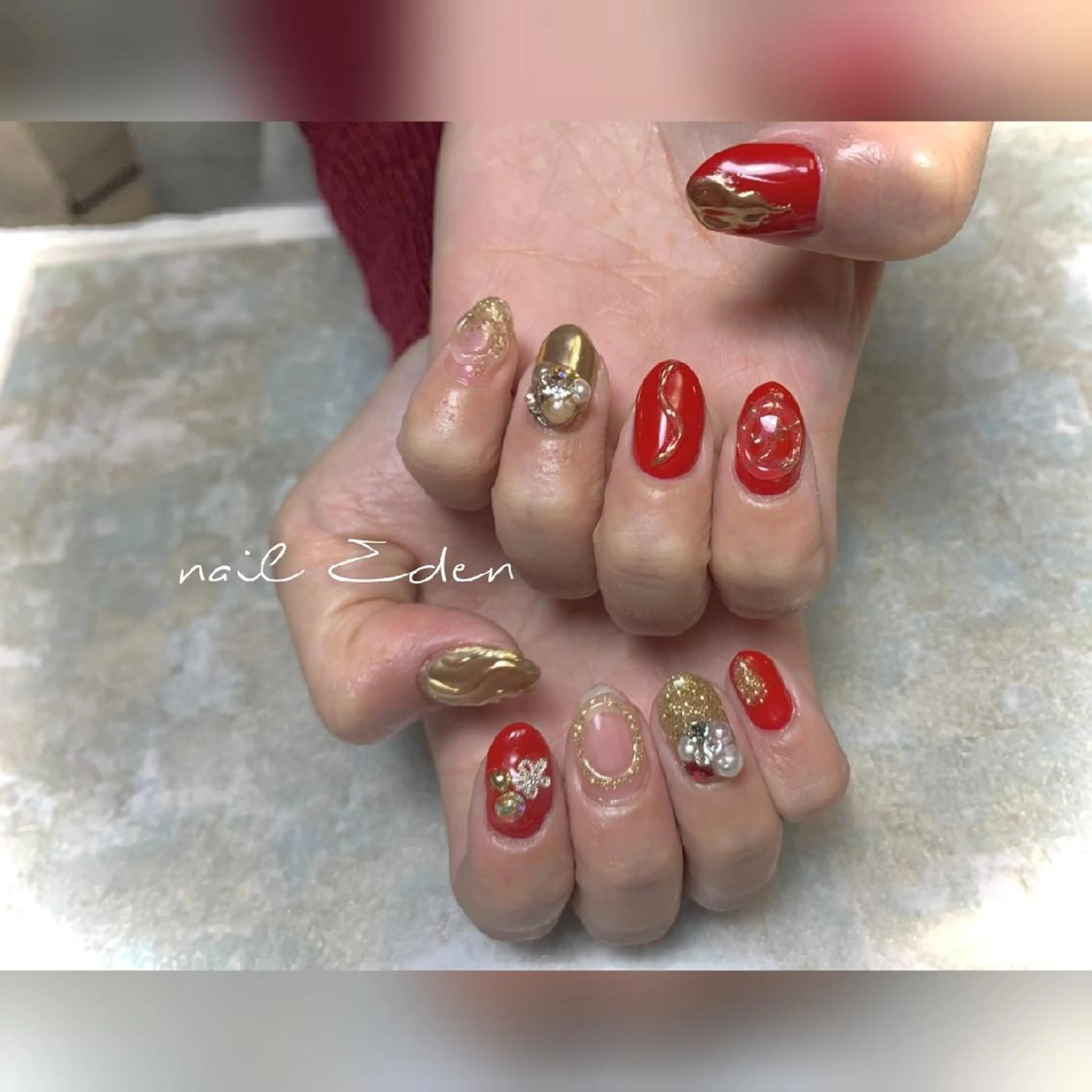 ネイル 成人式 持ち込み ハンドネイル ハンドケア Eden　private nail saron所属・Eden ♾️のネイルデザイン