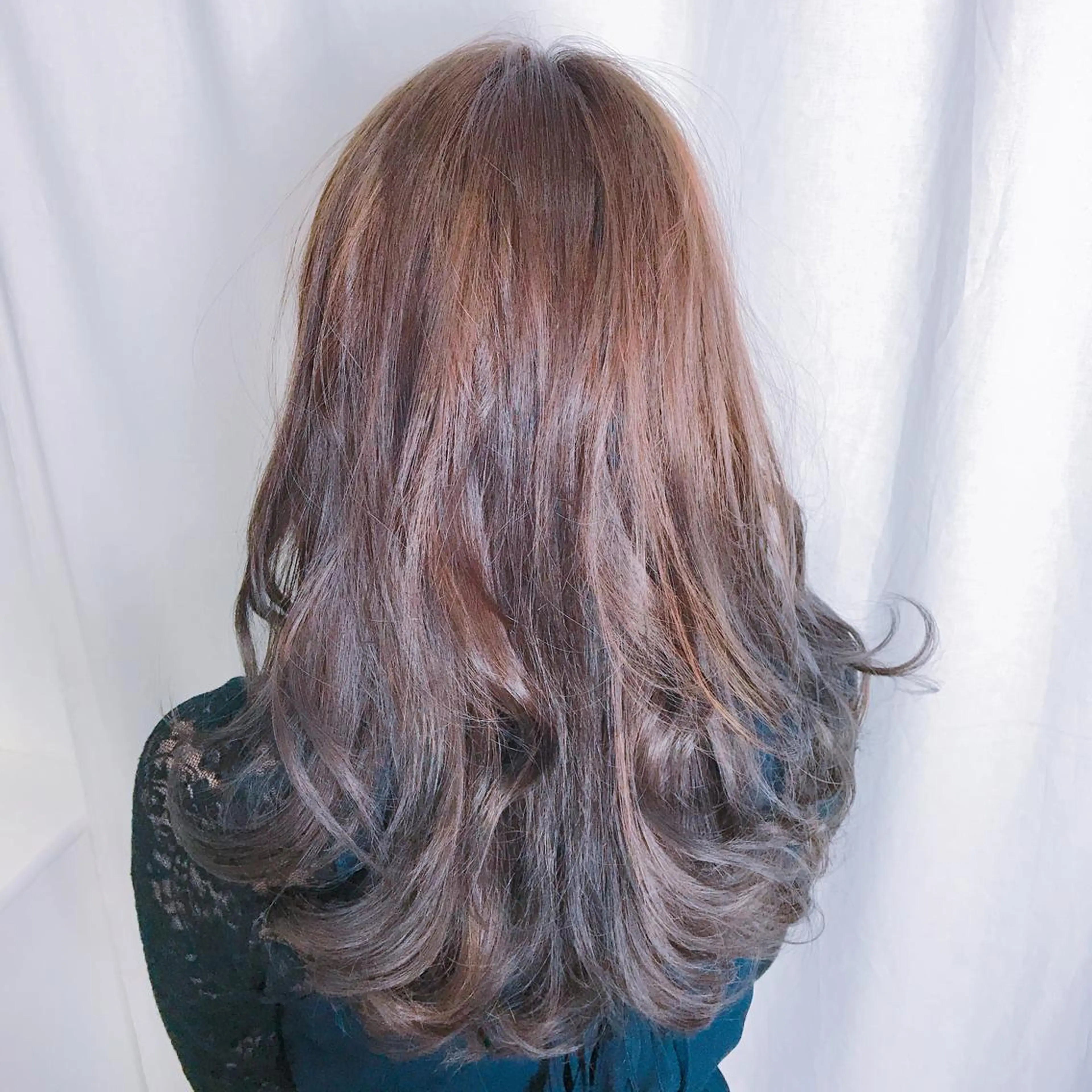 セミロング カラー グレージュ 🌈限定価格🌈 鈴木　瑛輔のヘアスタイル