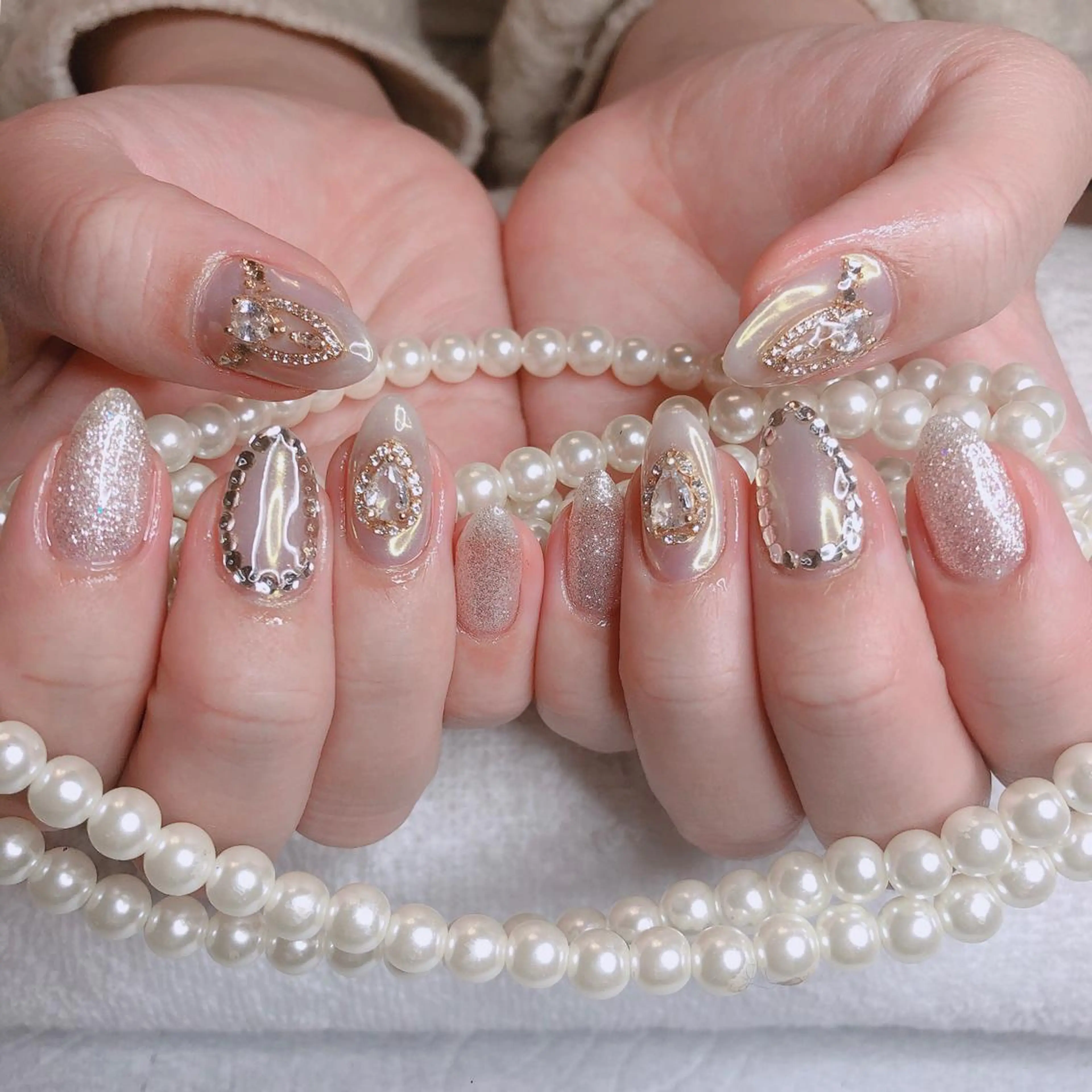 セミロング ネイル 長さ出し専門 nynaのネイルデザイン