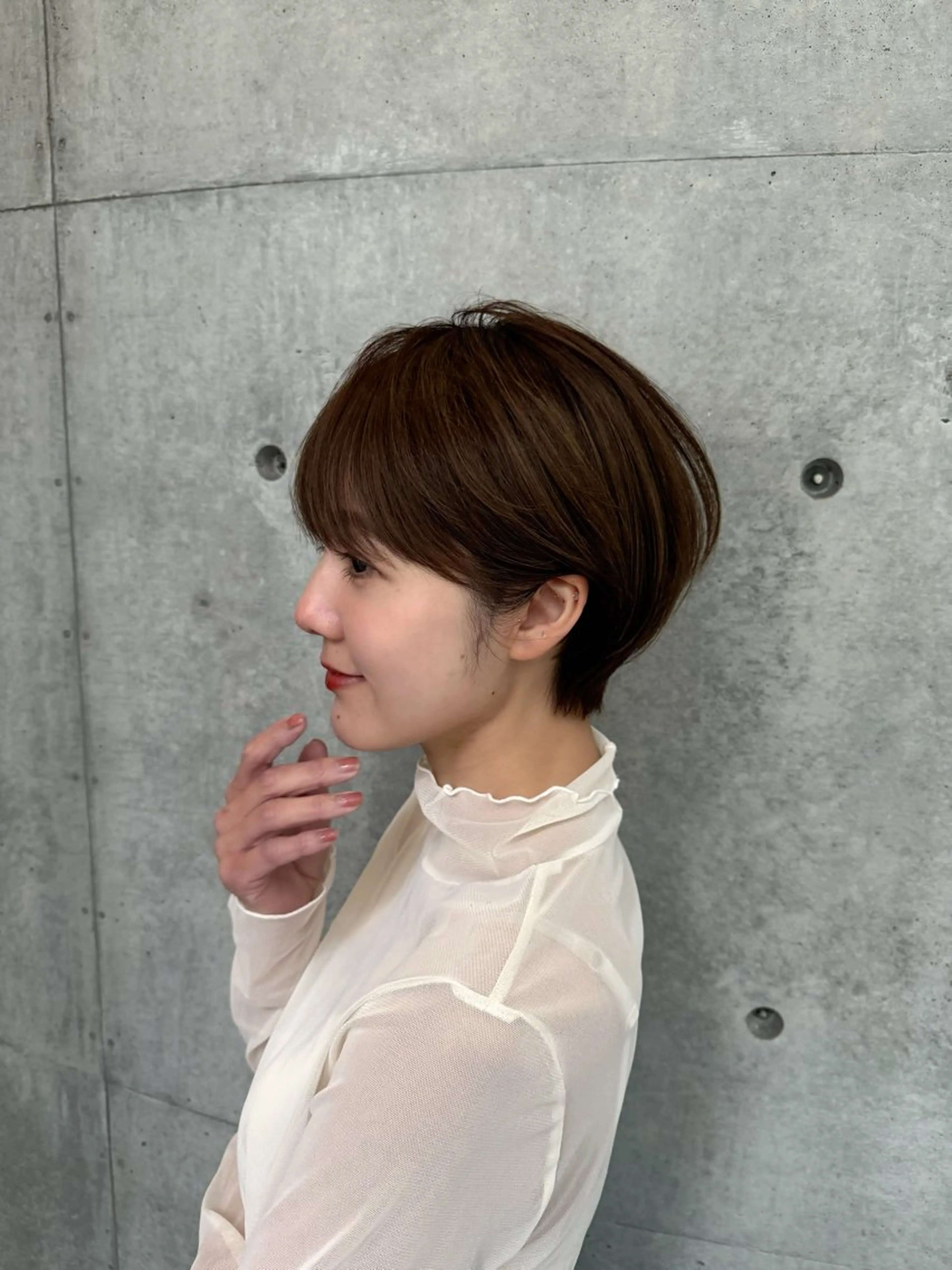 ショート ボブ 顔周りカット 髪質改善 韓国風ヘア レイヤーカット 大人美人ショート 杉浦主馬のヘアスタイル