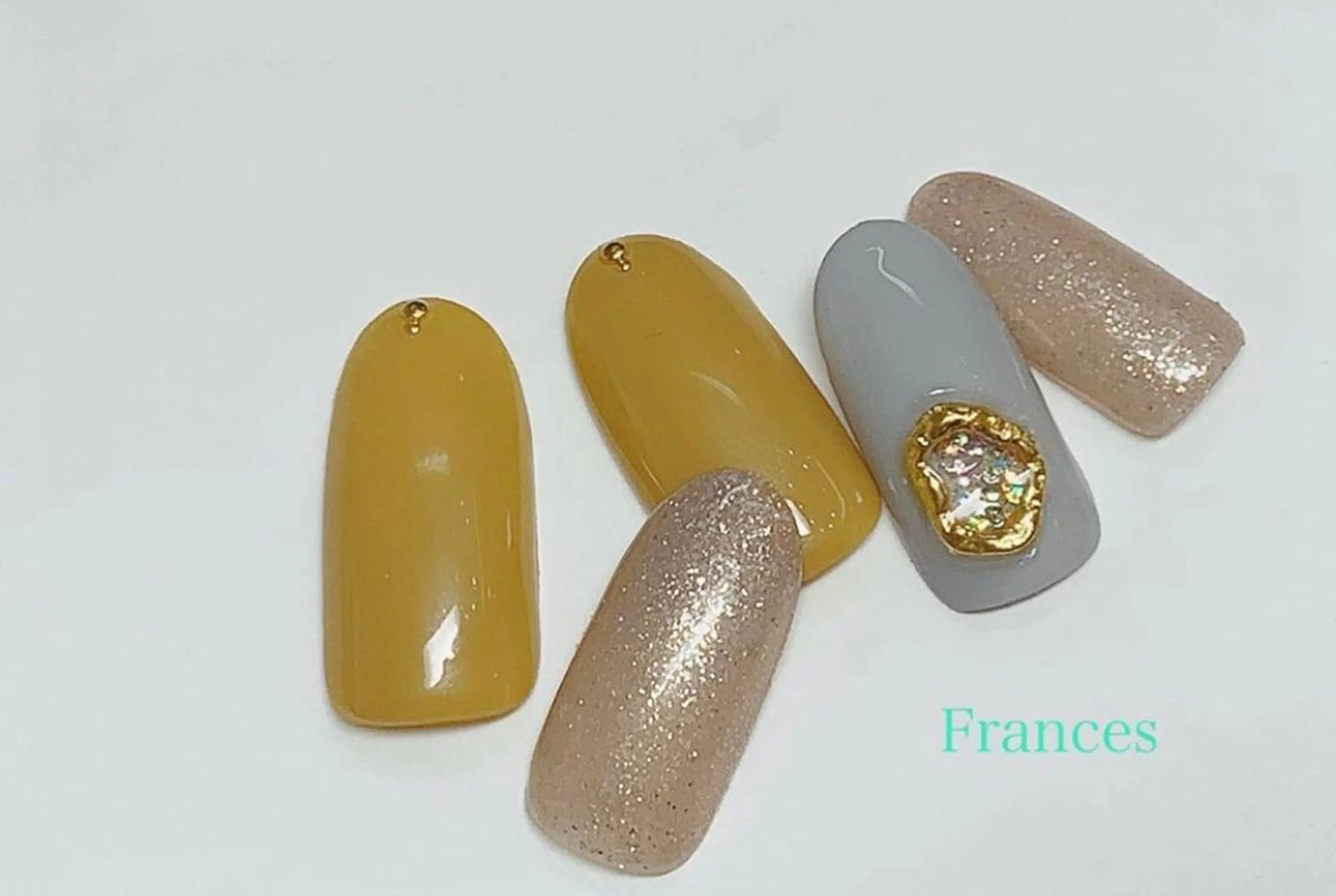 ネイル Frances 今村のネイルデザイン