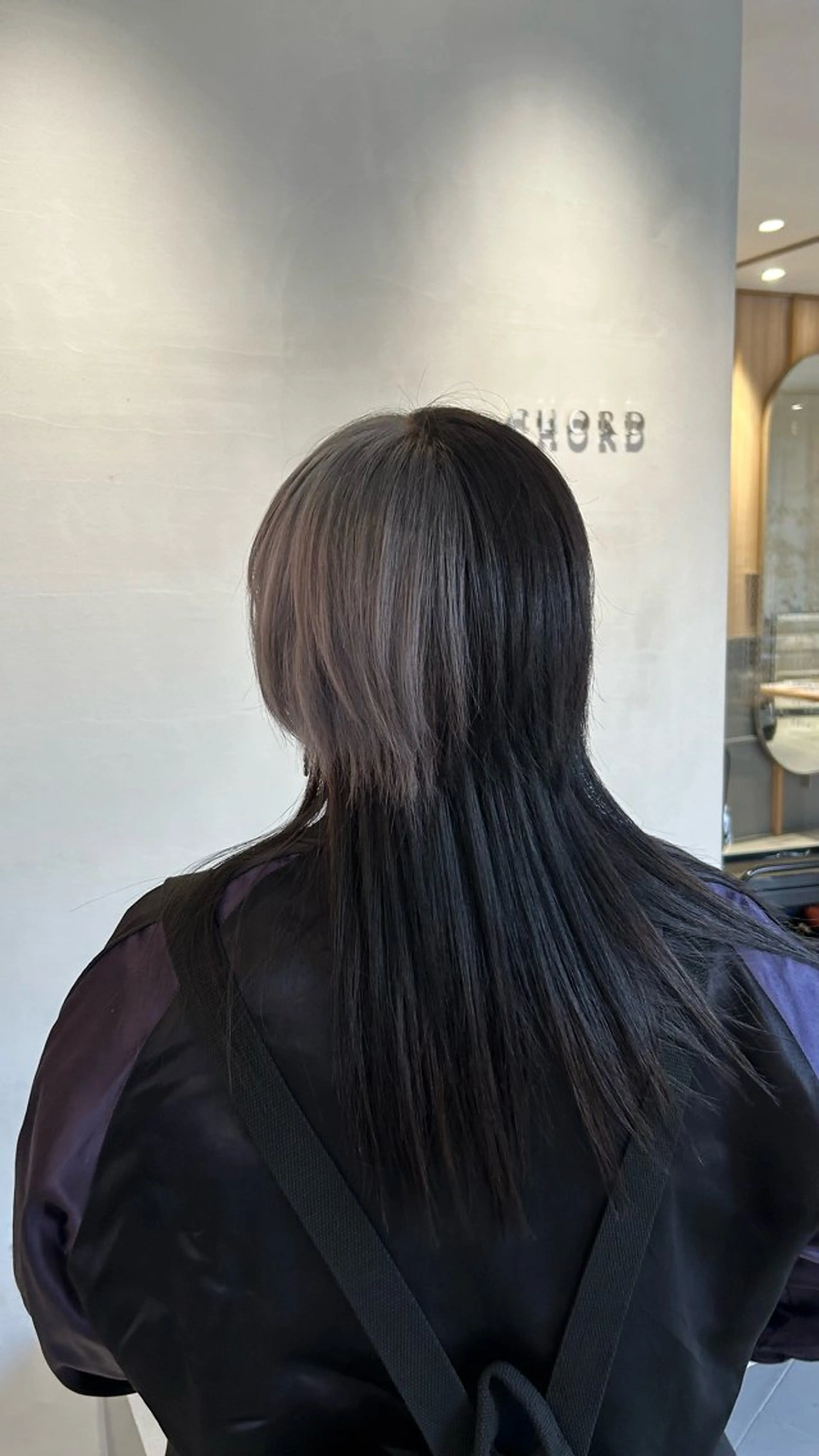 カラー ブリーチ ツートーンカラー 柏木 美空のヘアスタイル