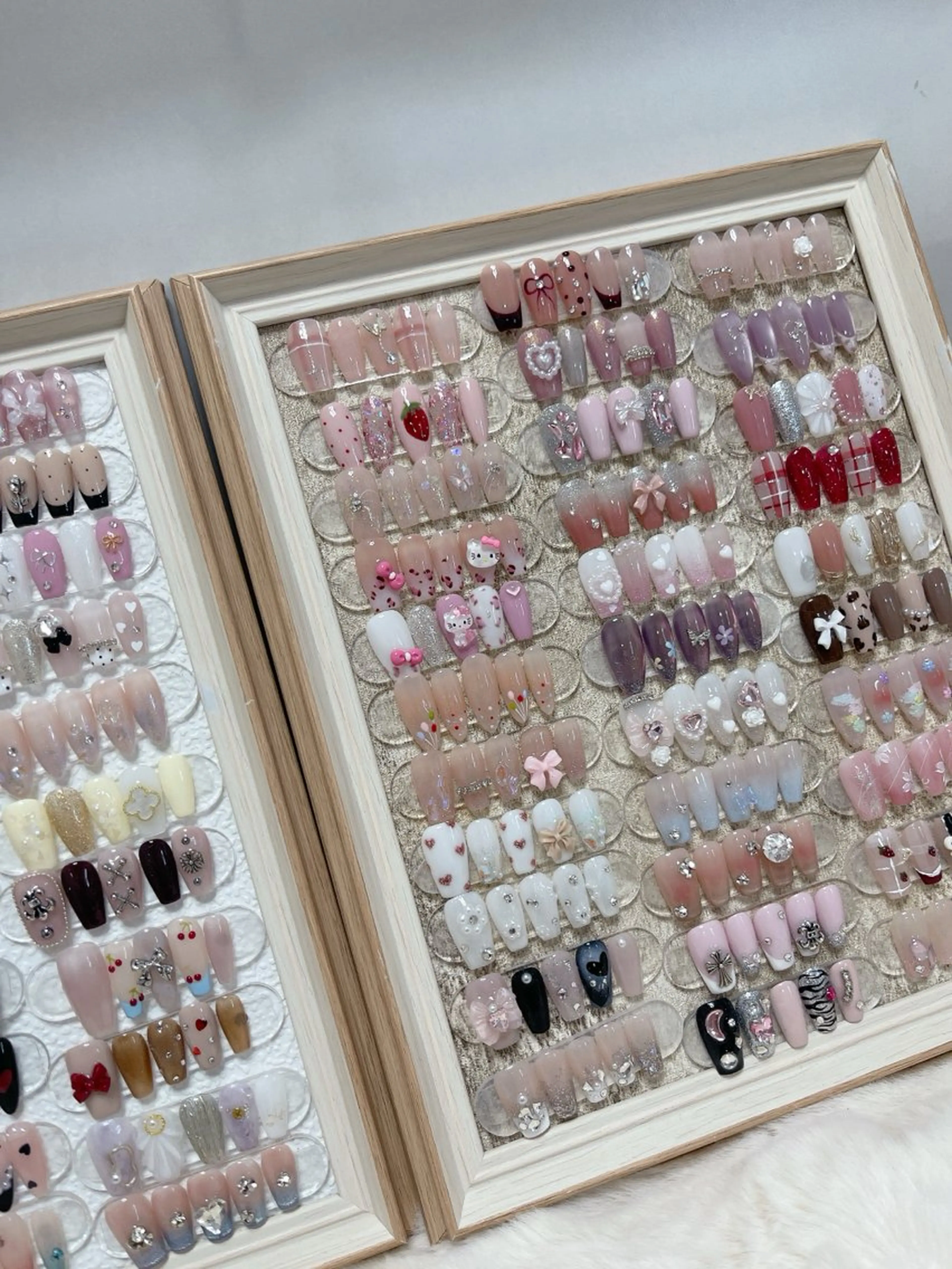 ネイル ハンドネイル ルリン サロン💅のネイルデザイン