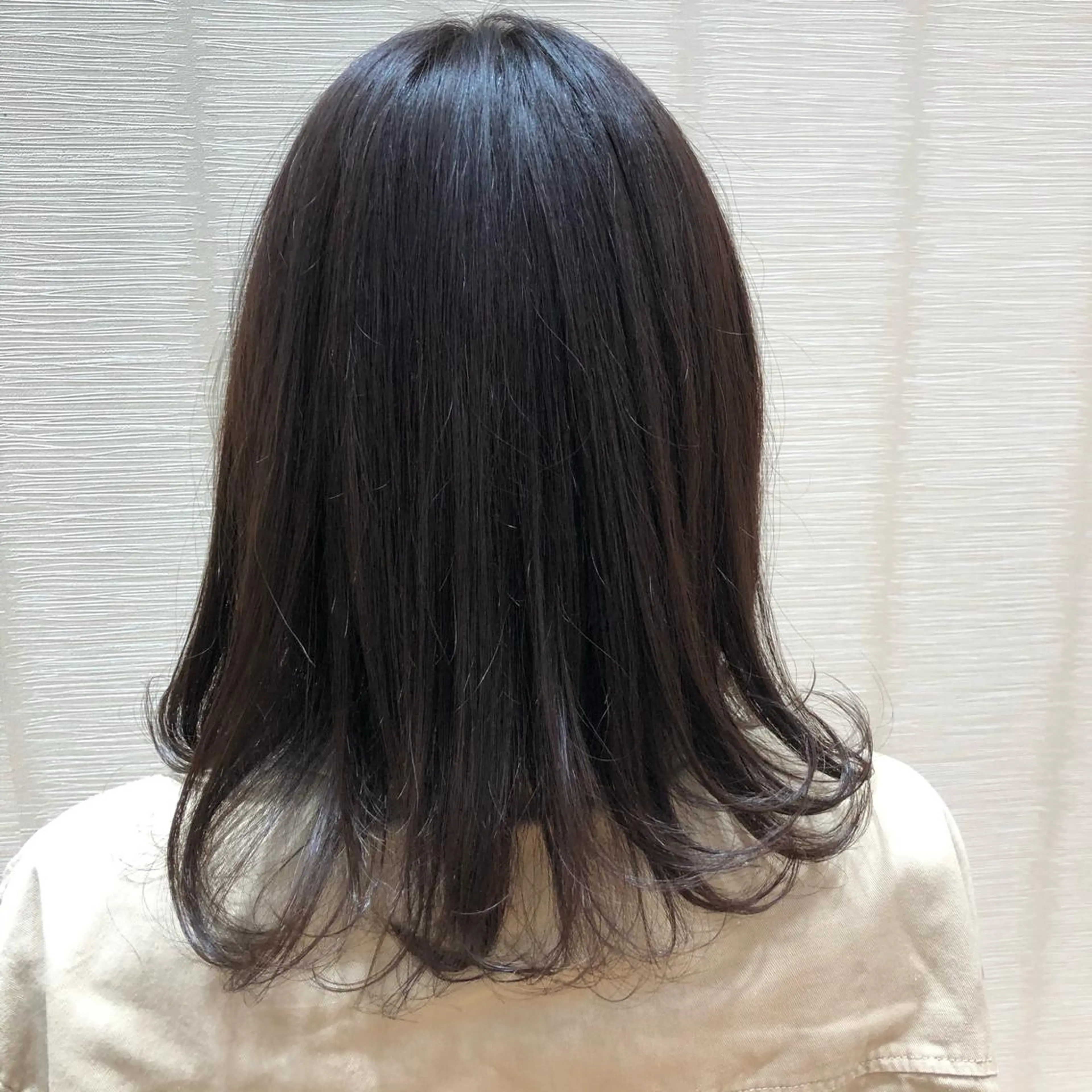 セミロング Yui ユイのヘアスタイル