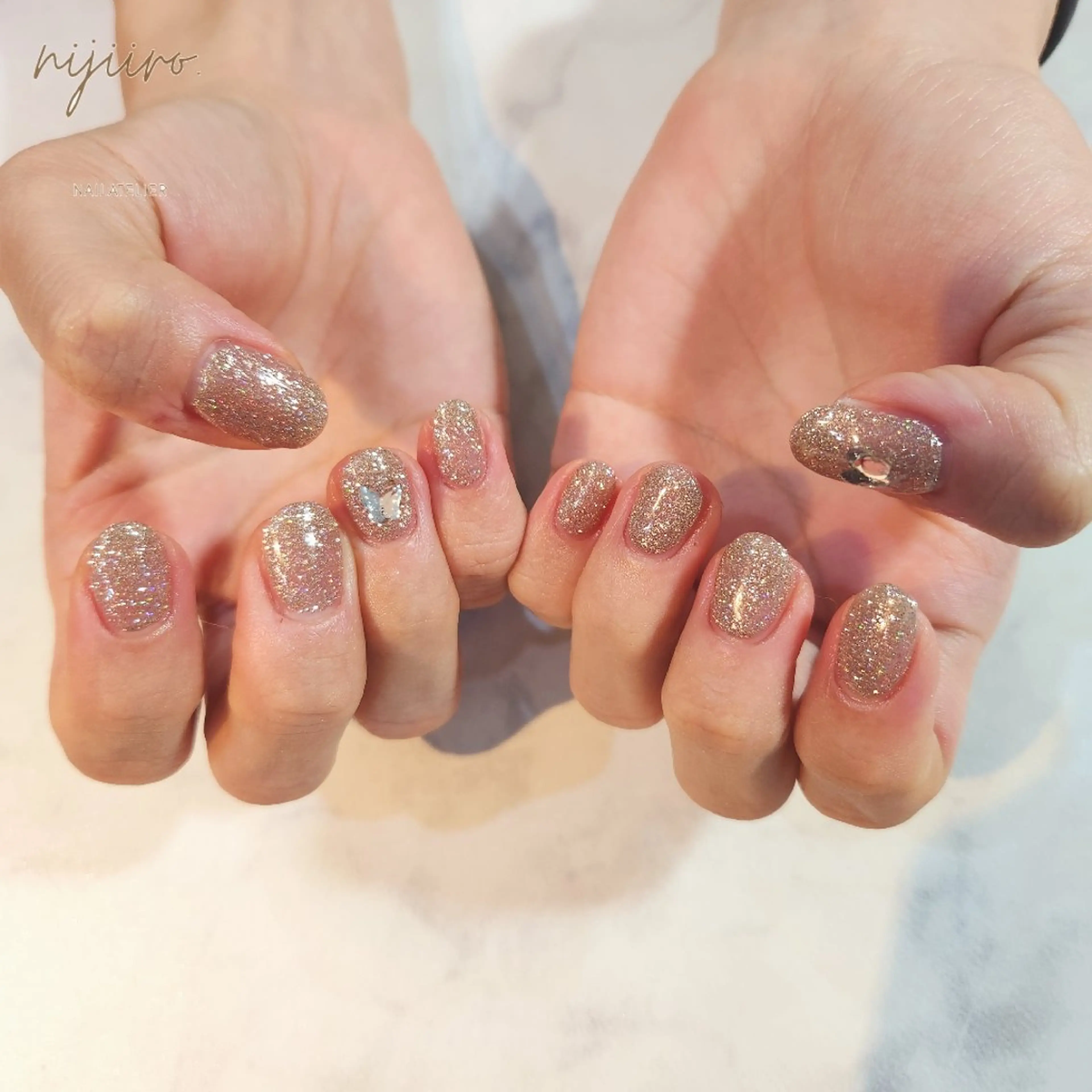 ネイル ハンドネイル nailatelier nijiiro.所属・nijiiro🌈 サトウのネイルデザイン