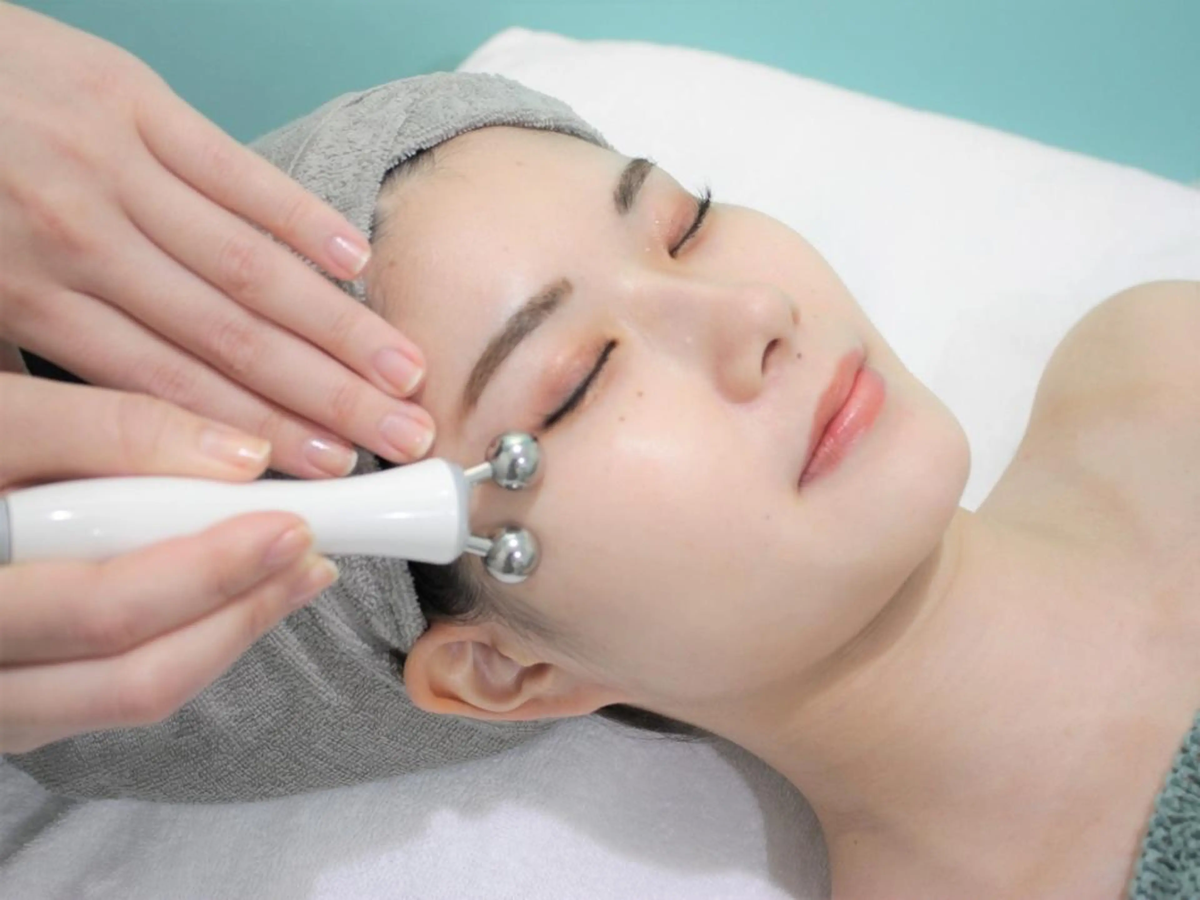 目の下の目袋スッキリコース 【目袋、たるみ】の写真