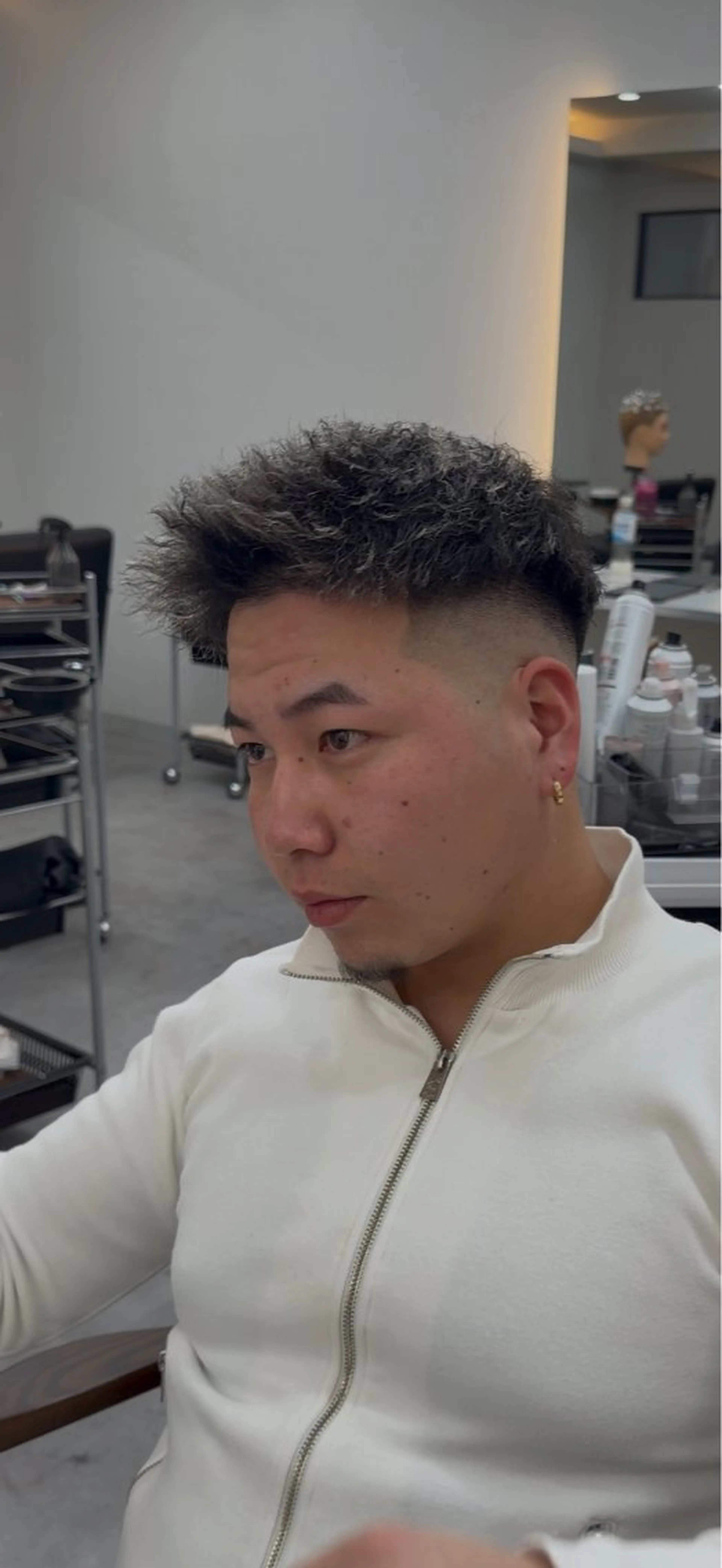 カラー パーマ メンズ riens harutoのヘアスタイル