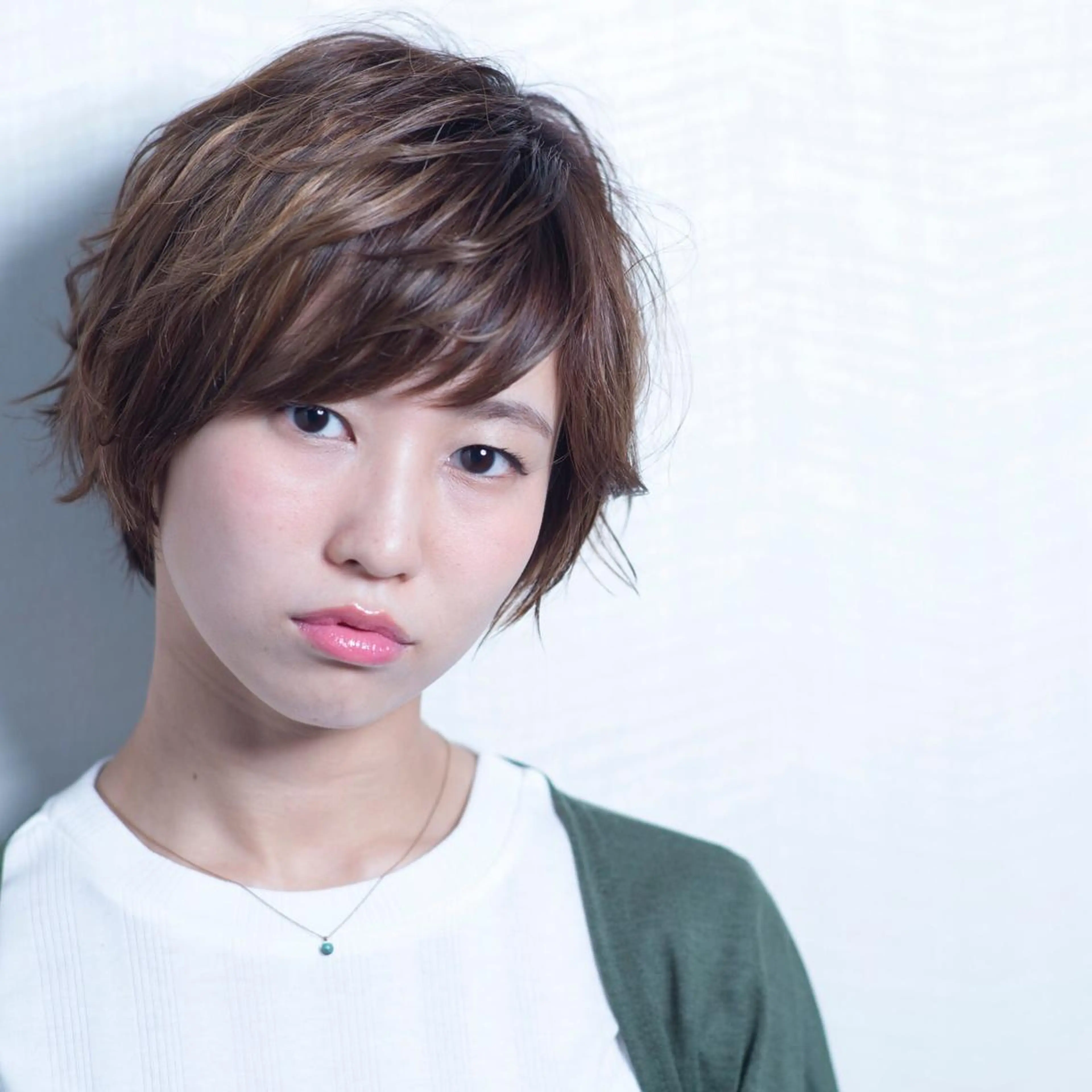 ショート カラー ショートヘア カット 縮毛矯正 トリートメント 髪質改善/美髪矯 正ヤマモトハルキのヘアスタイル