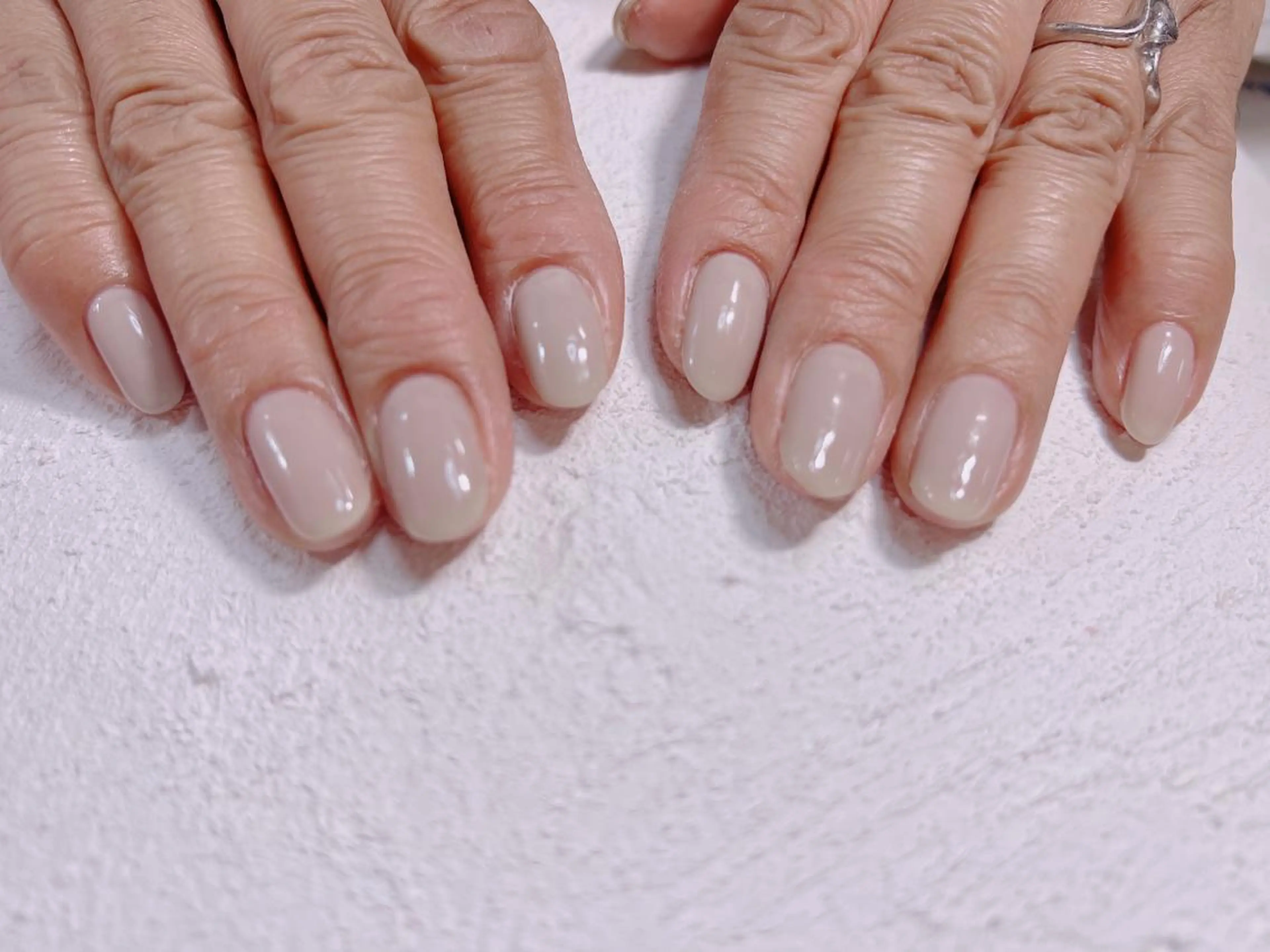 ネイル ジェルネイル Regaro i.sのネイルデザイン