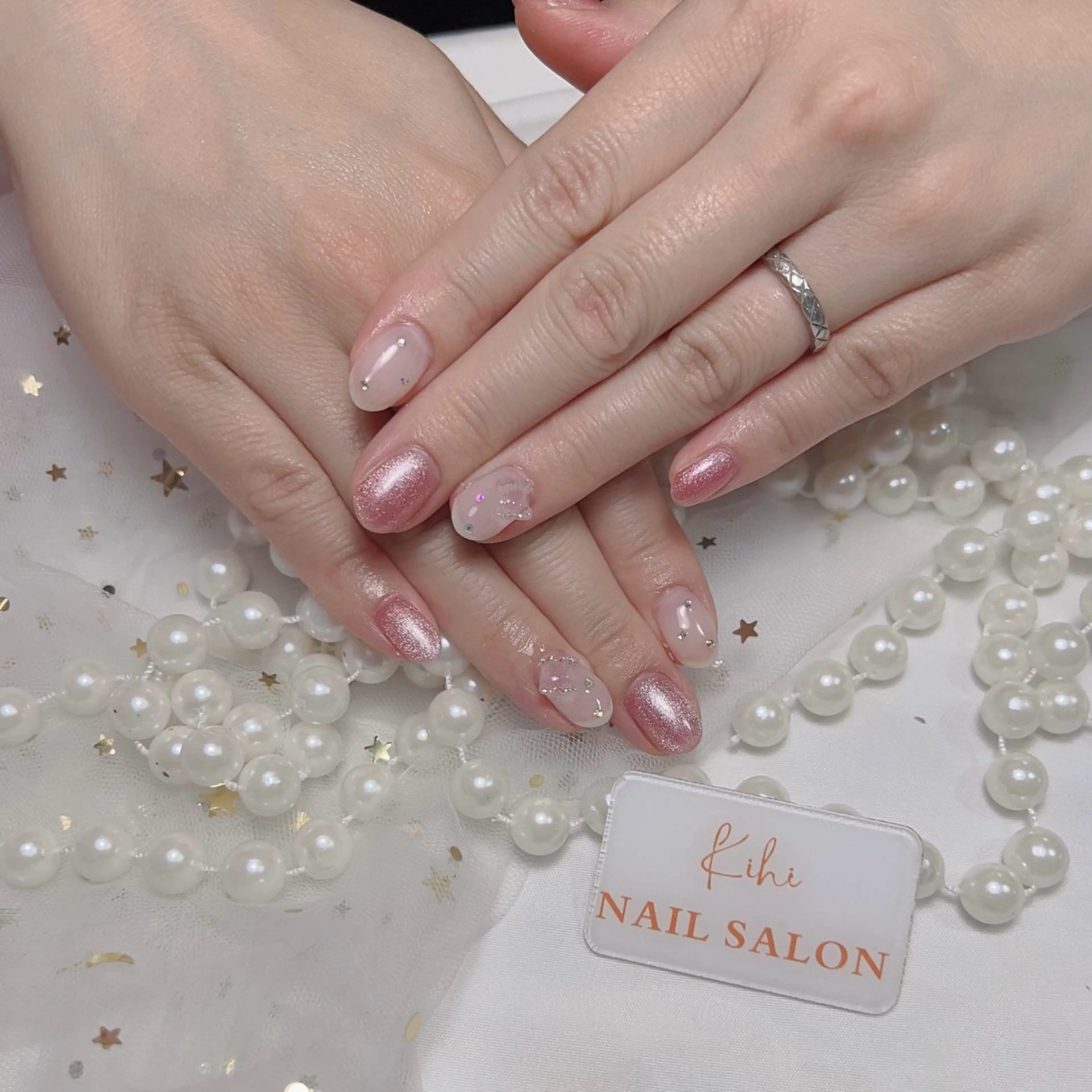 ネイル アートネイル フレンチネイル ジェルネイル グラデーション 韓国ネイル ハンドネイル 💕鈴木ユリ パラジェル/オフ無料のネイルデザイン