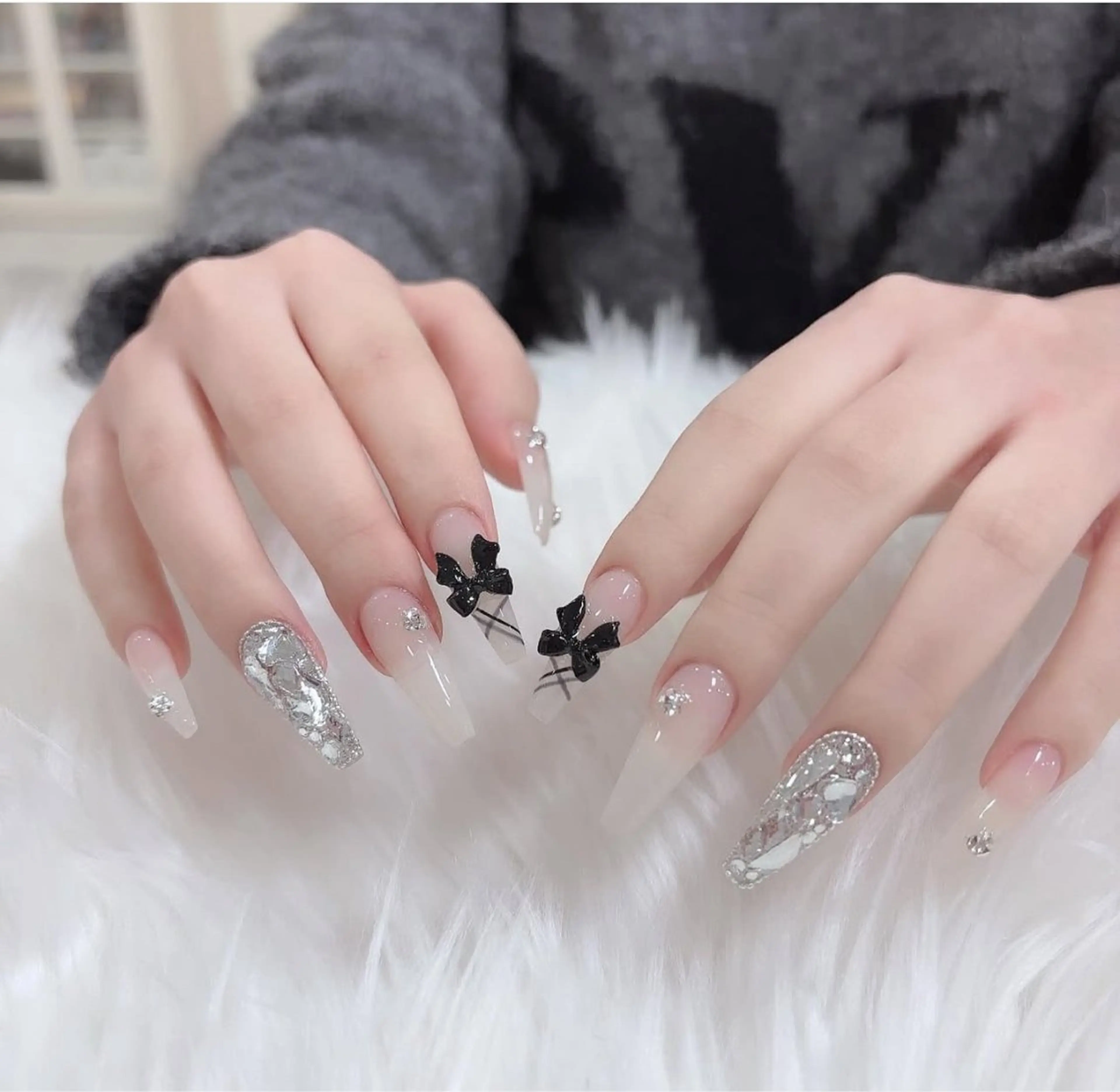 ネイル べっ甲ネイル チークネイル フラッシュネイル フラワーネイル フットネイル ハンドネイル LilyLala Nailsalonのネイルデザイン