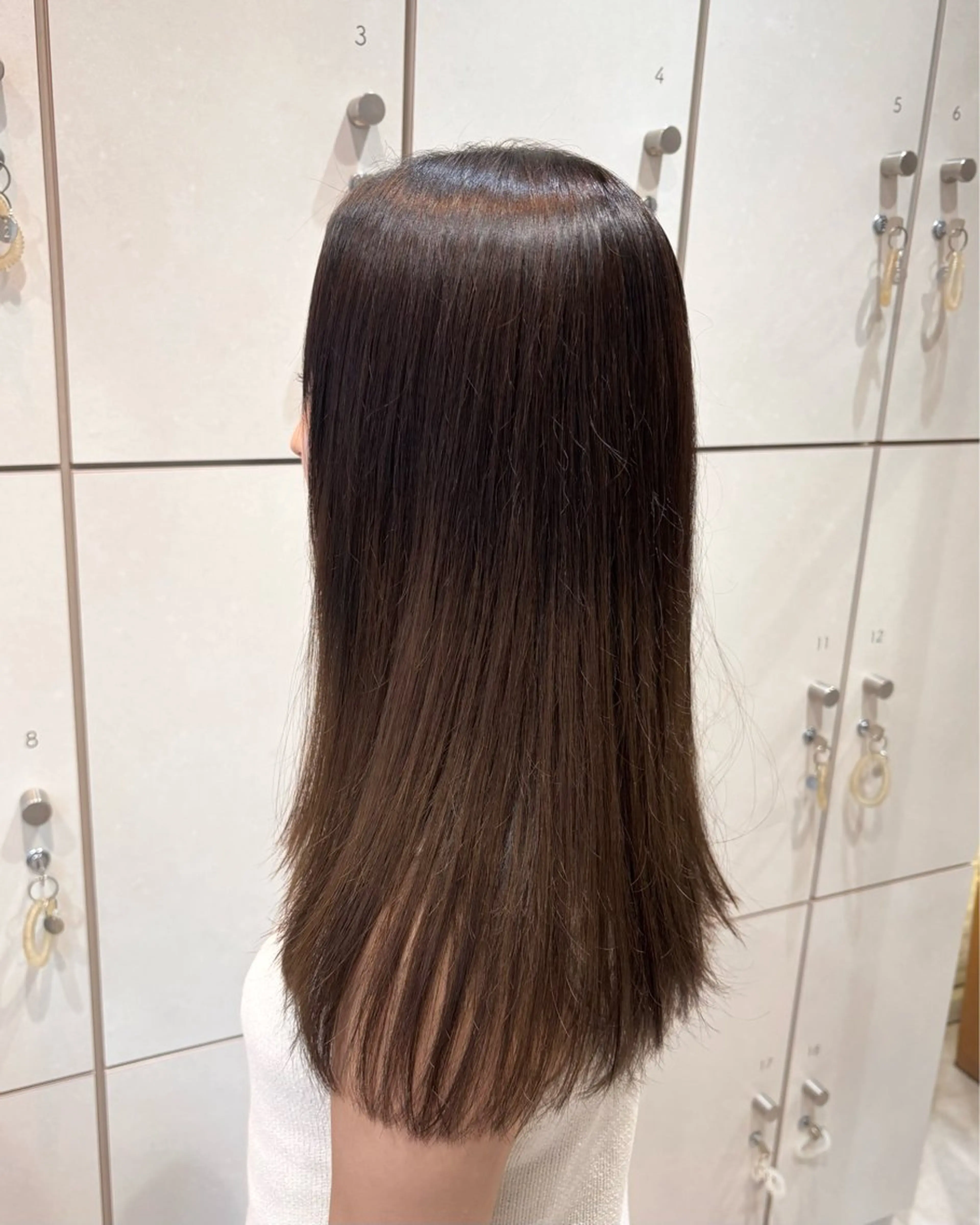 セミロング 顔周りカット レイヤーカット ローレイヤー ボブ/ショート/金田 夏葵のヘアスタイル