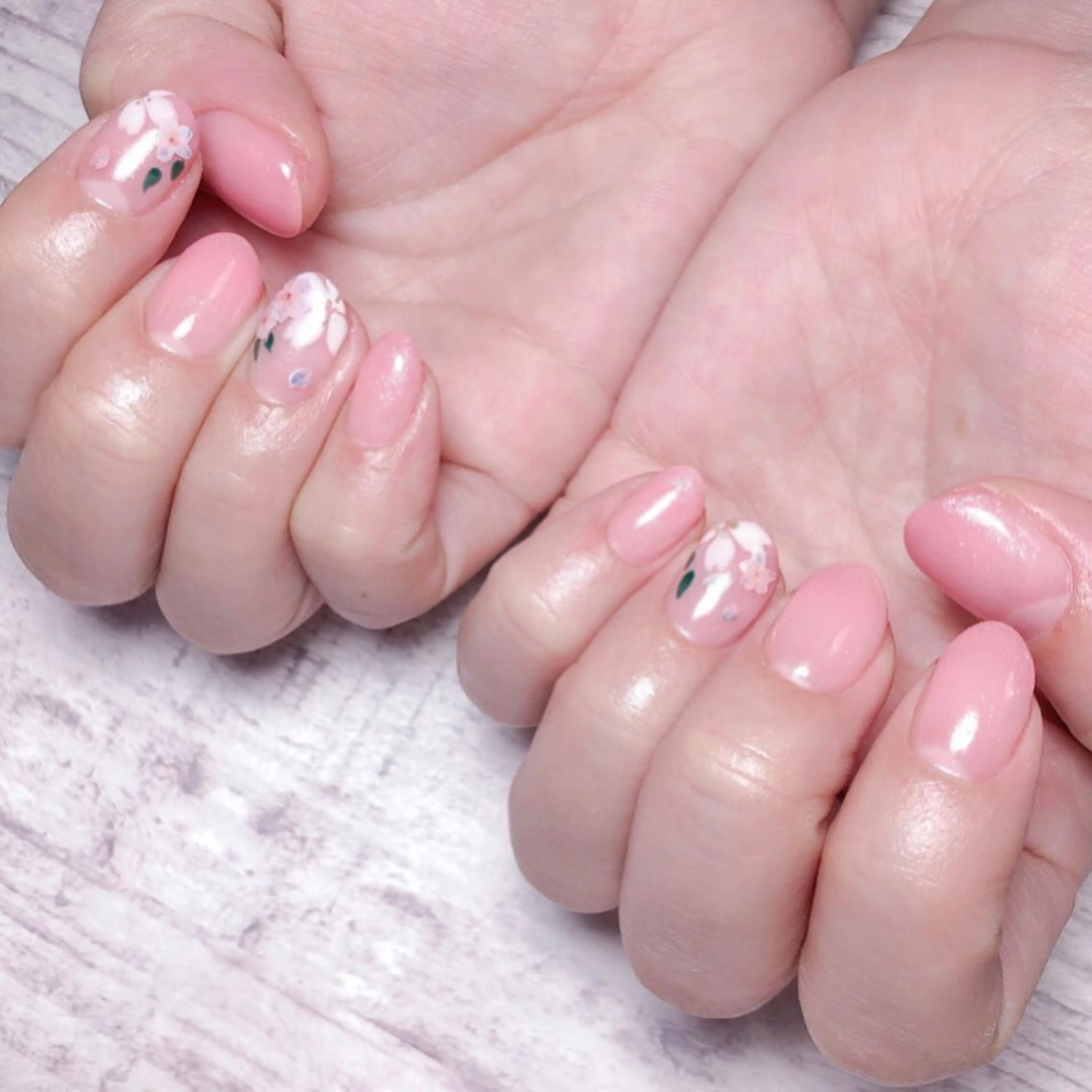 ネイル 個室ネイルサロンDolly  Girl〜ドーリーガール〜所属・DollyGirl KYOKOのネイルデザイン