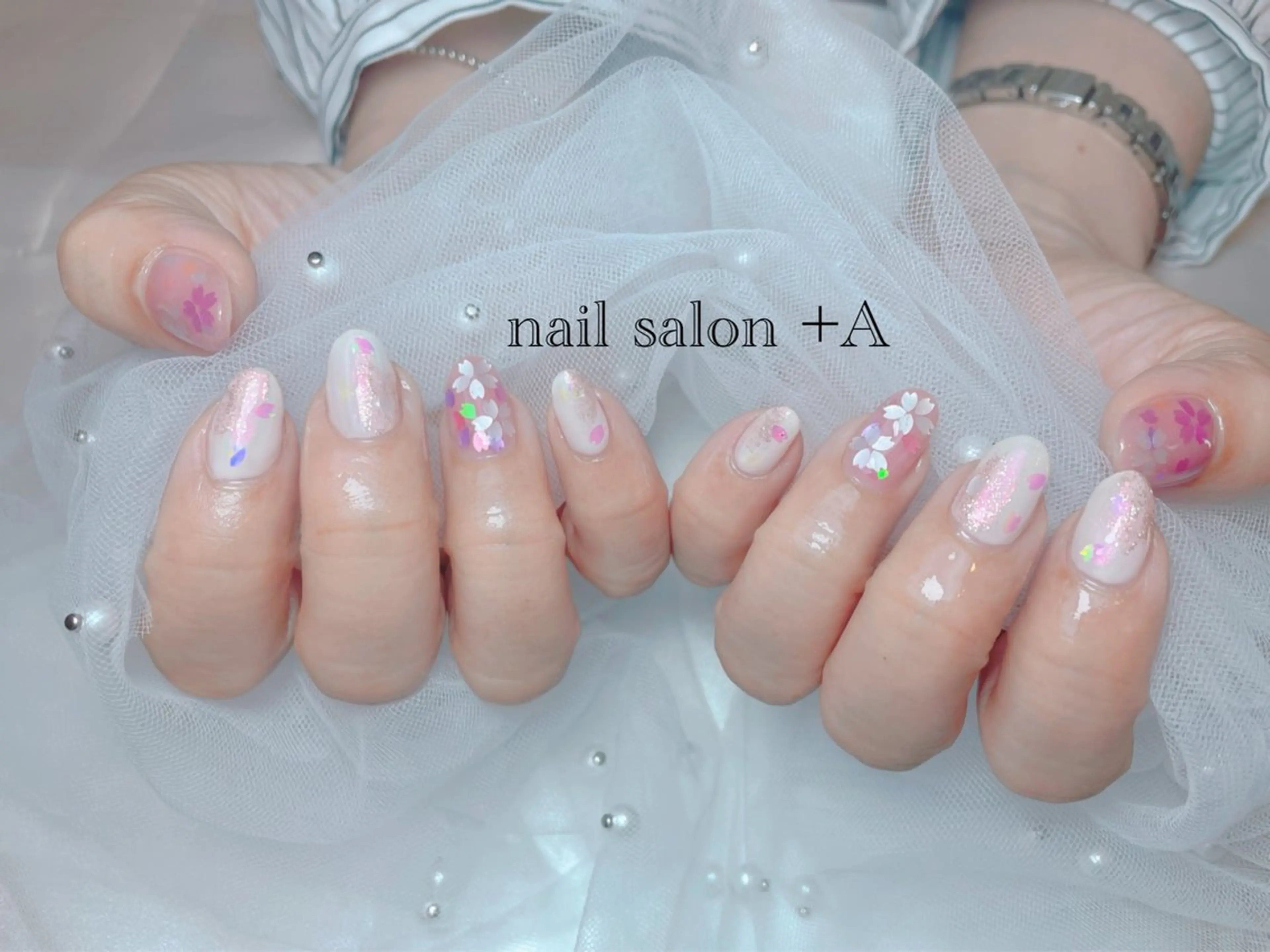 ミディアム ハンドネイル nail salon +A所属・Nail Salon +Aのネイルデザイン