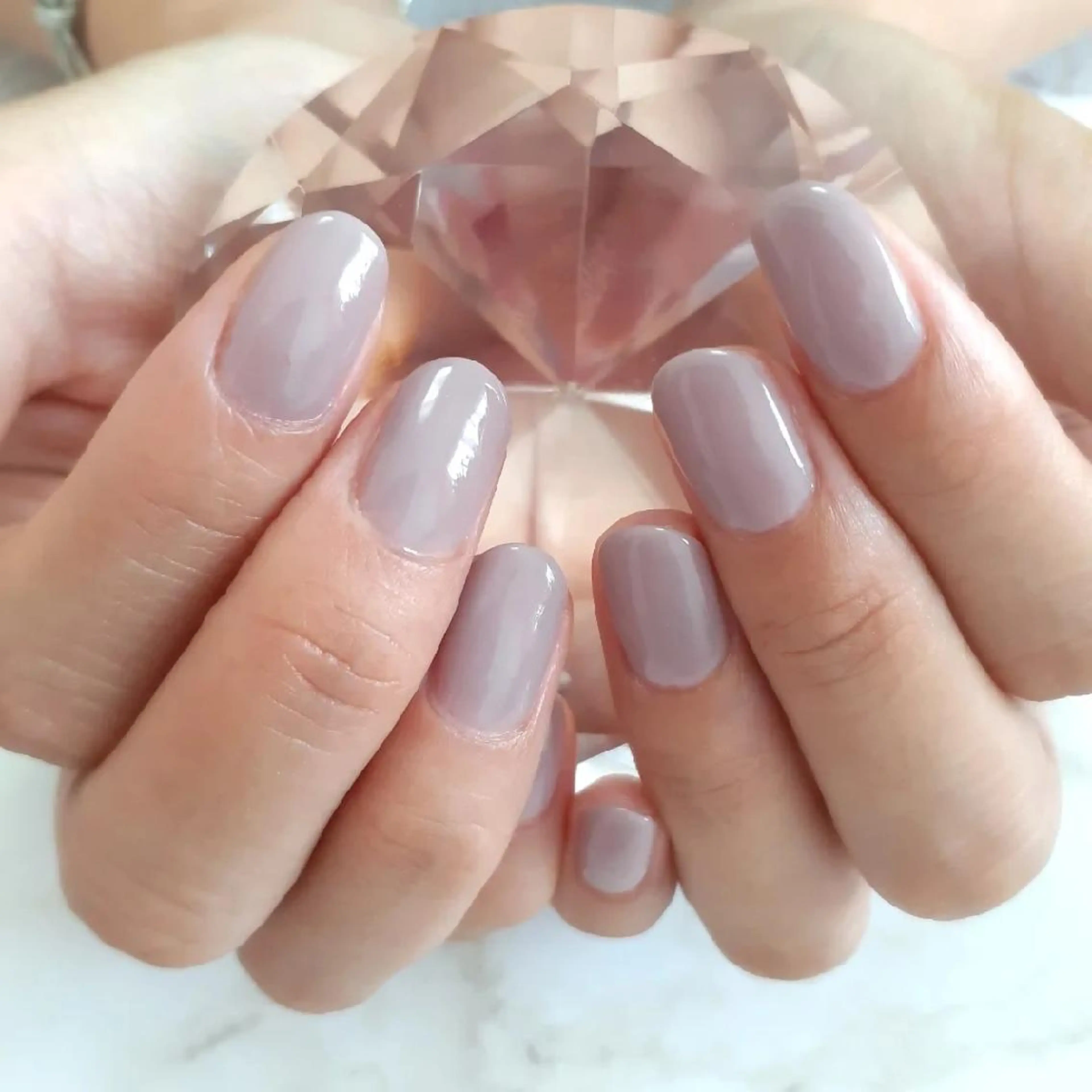 ネイル ワンカラーネイル シンプルネイル ハンドネイル 池元 真由美のネイルデザイン