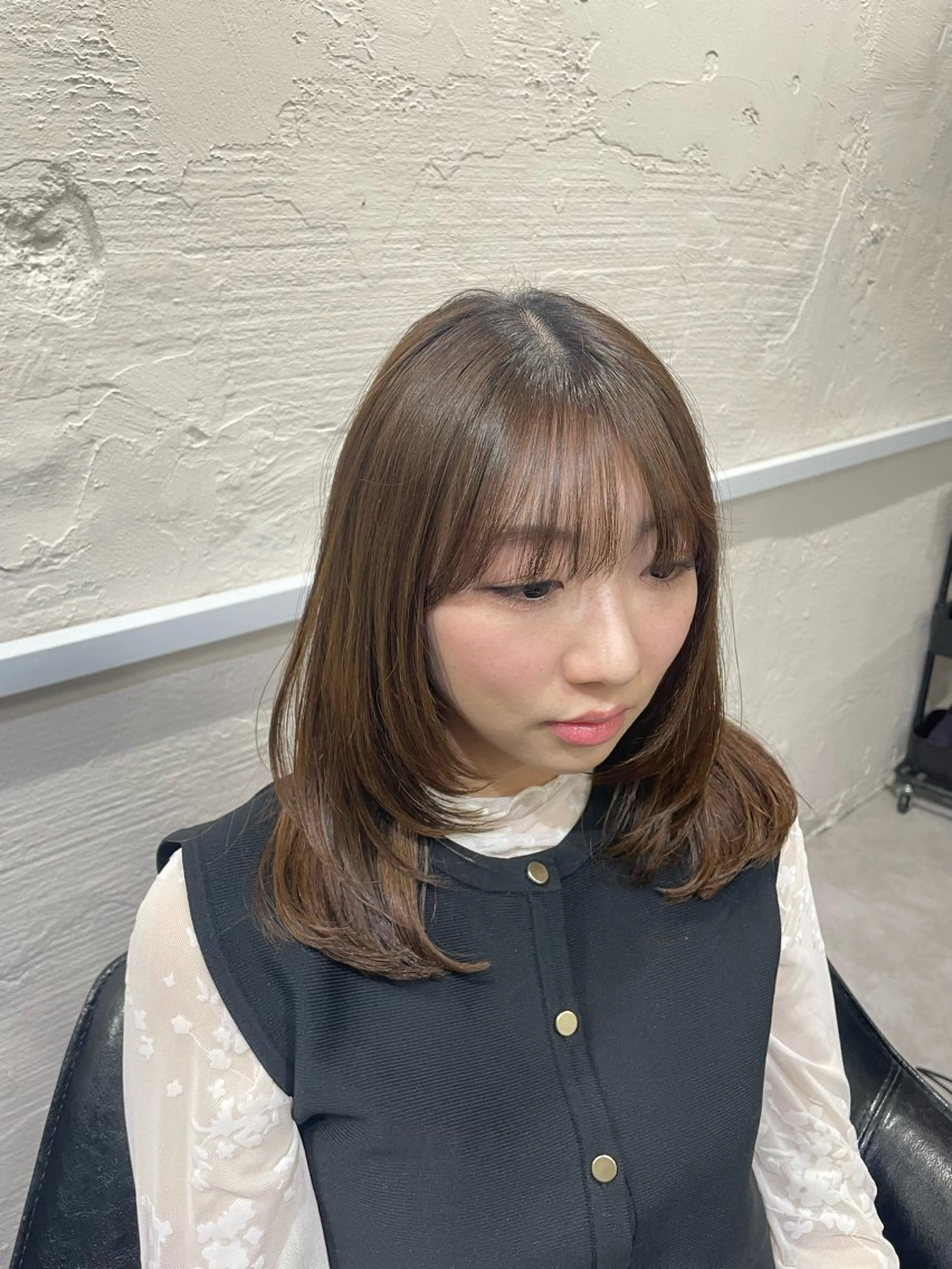 ミディアム レイヤーカット カット tokute 中野真咲🐺のヘアスタイル