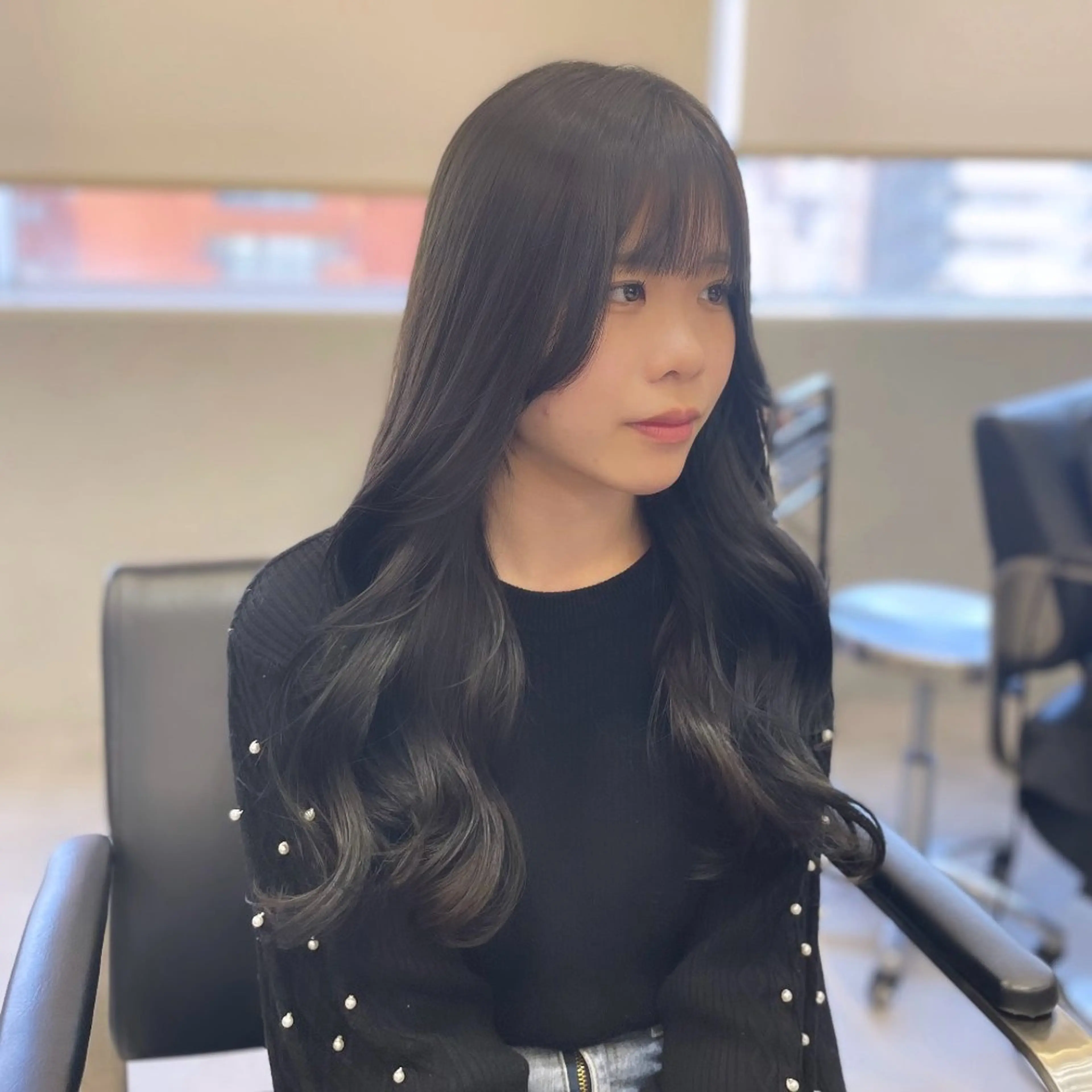 ロング カラー 透明感カラー グレージュ オリーブグレージュ オリーブグレー レッドカラー カット ヘアカラー Rui/透明感カラー 暖色/レイヤーカットのヘアスタイル