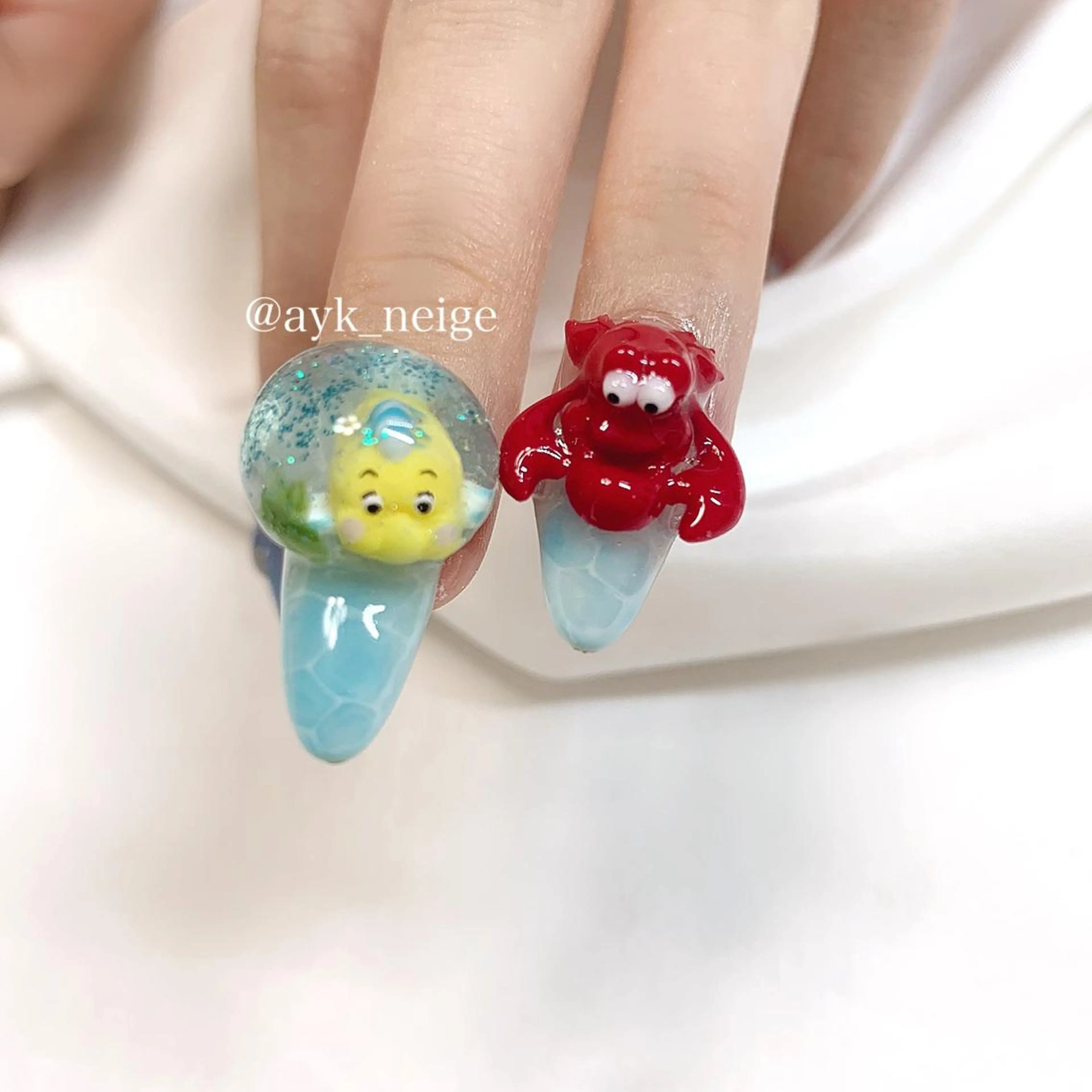 ネイル フットネイル 氷ネイル・うるうるネイル 韓国ネイル マグネットネイル 冬ネイル n'eige nail所属・大谷 綾香のネイルデザイン