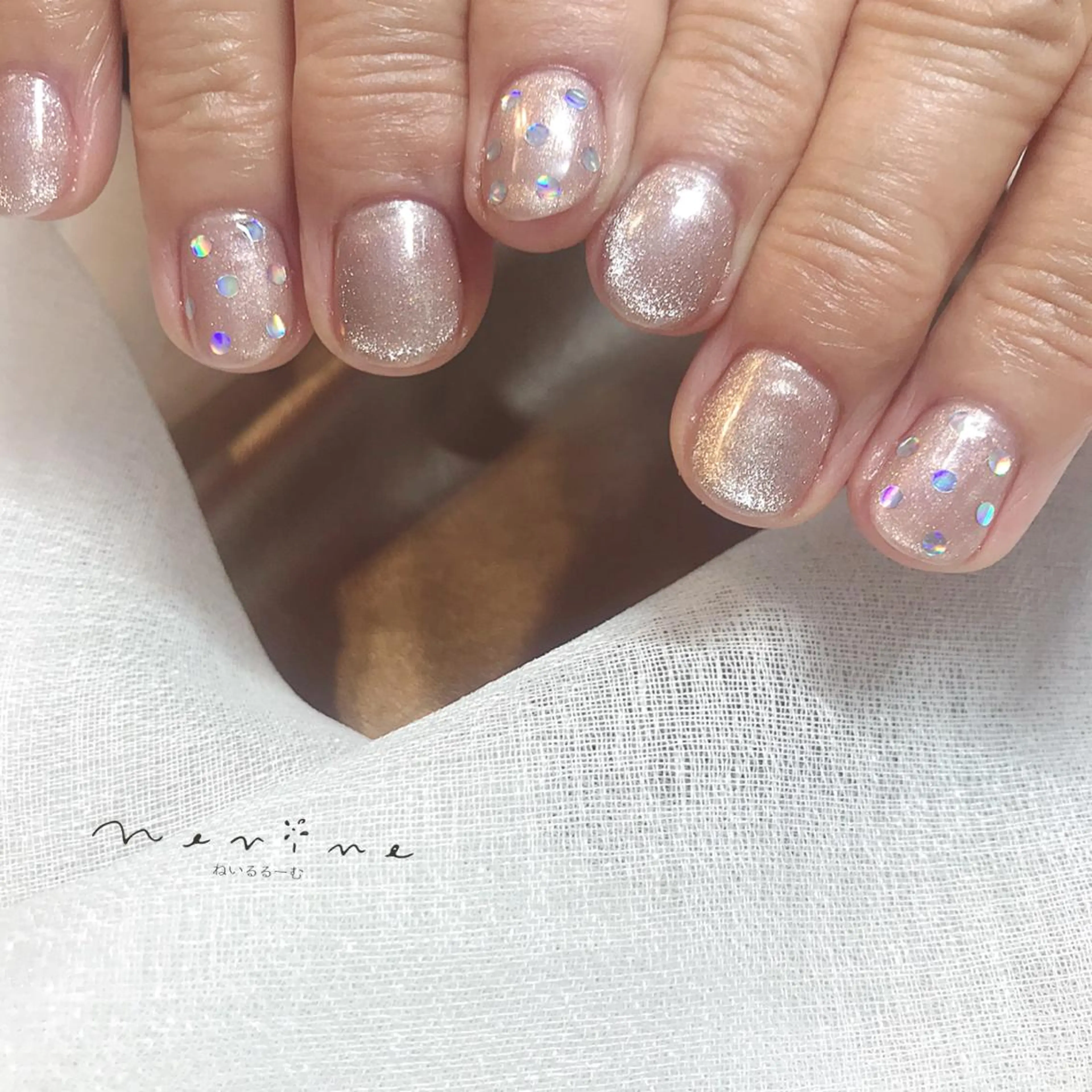 ネイル NAILST Naomiのネイルデザイン