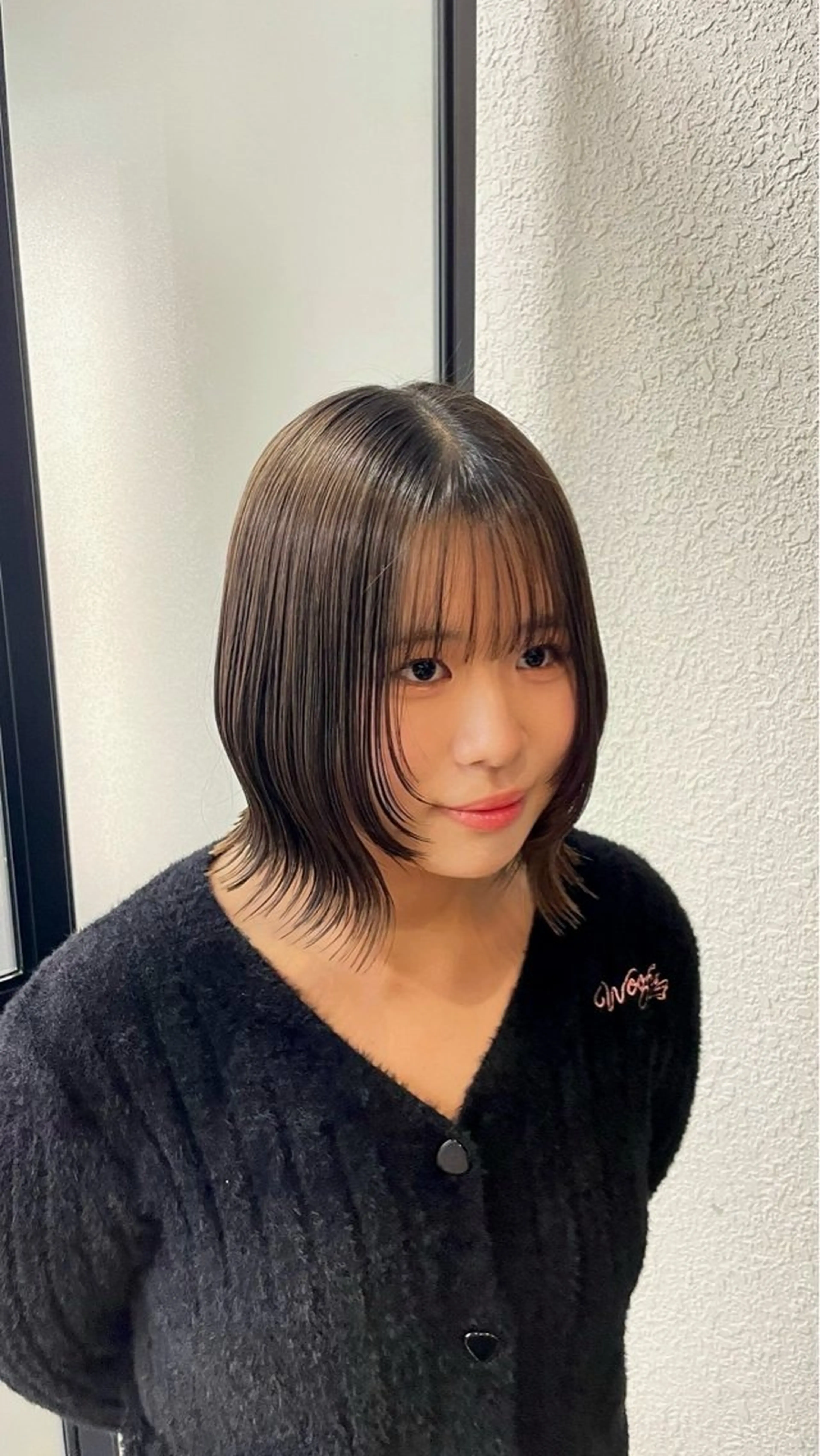 ミディアム ハラダ クルミのヘアスタイル