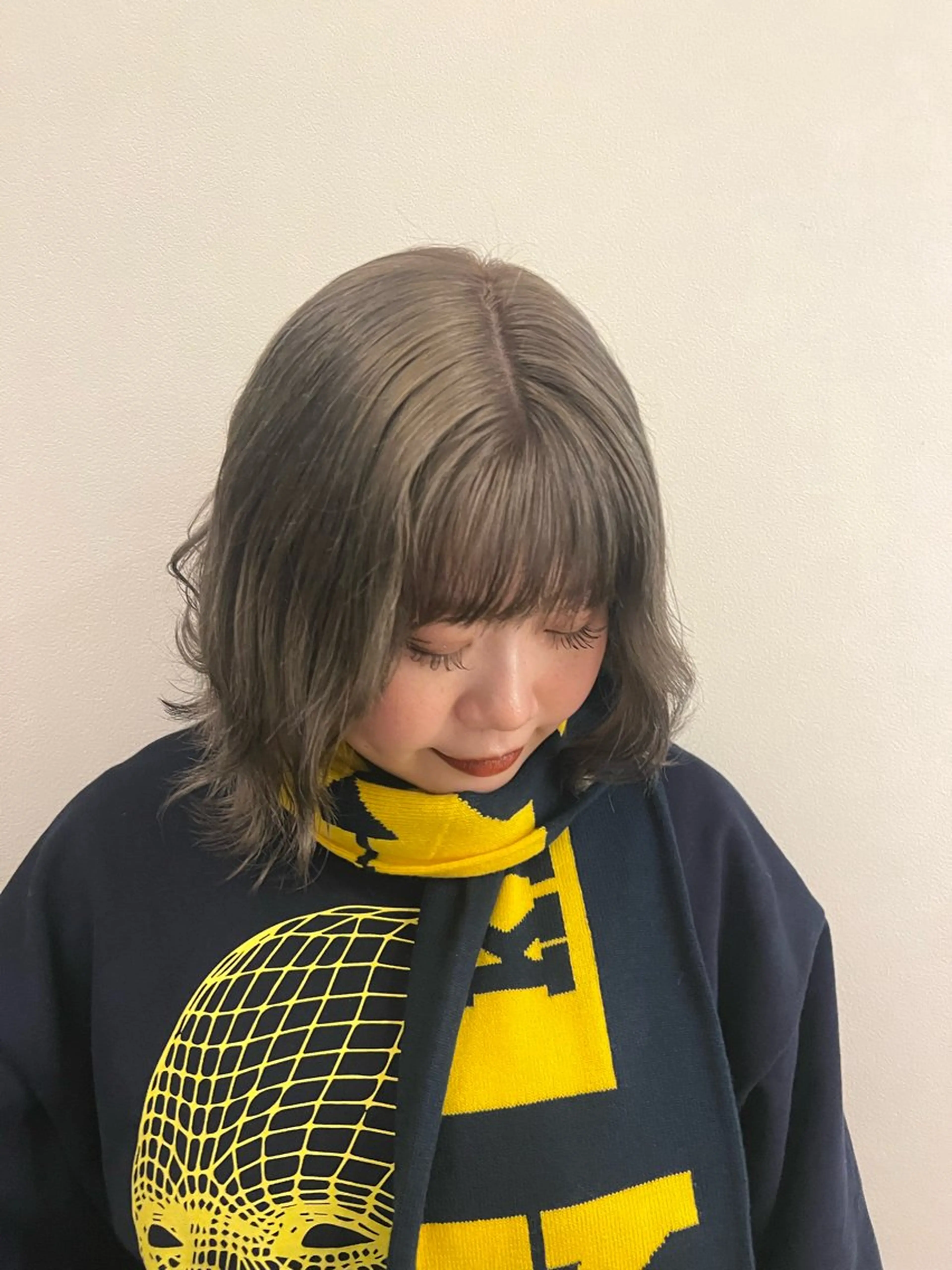 カラー ベージュカラー グレージュ ミルクティーベージュ ミルクティーグレージュ 廣瀬 京花のヘアスタイル