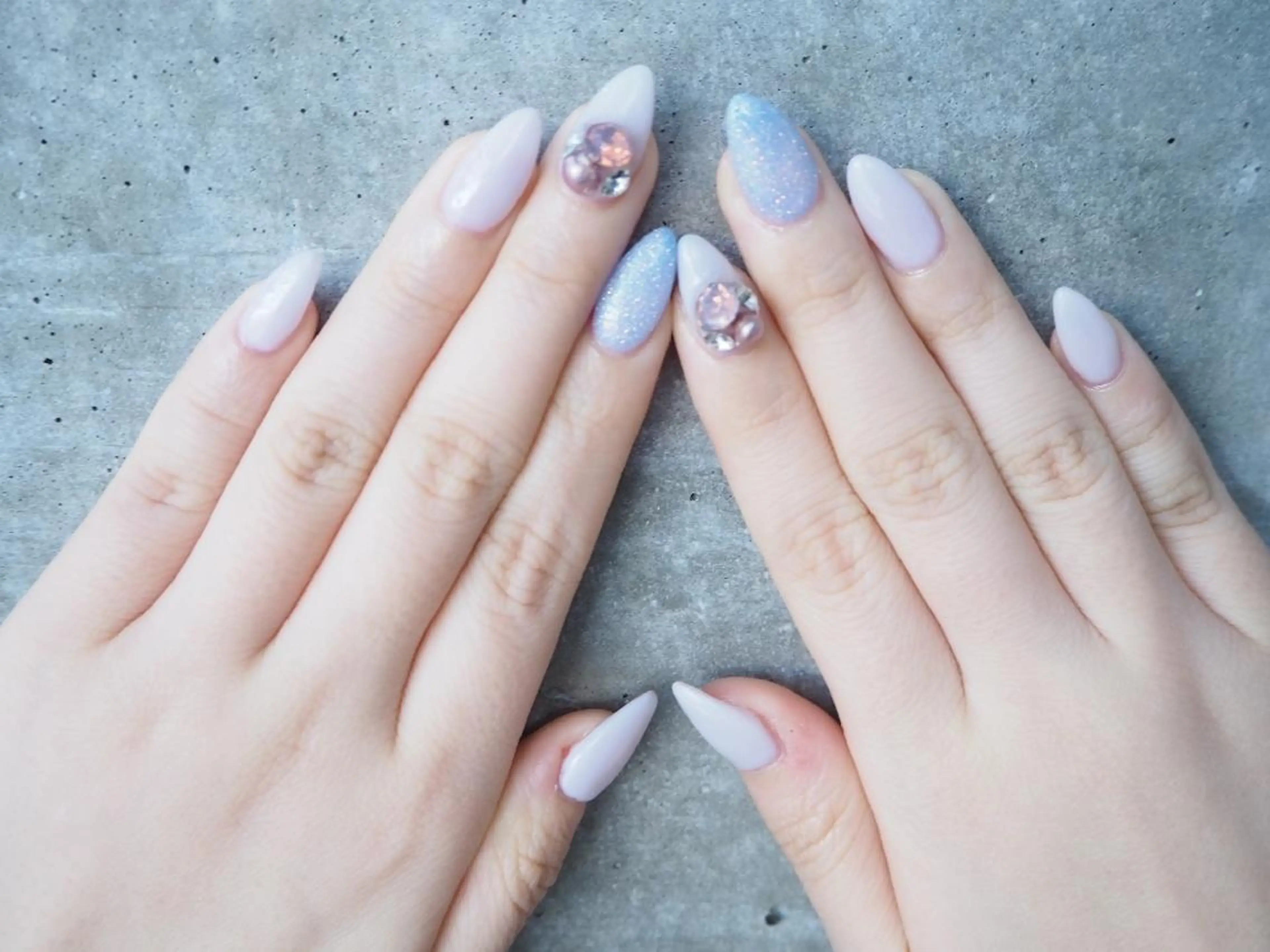 ネイル ConneQt所属・ETHOSENSE. kimikaのネイルデザイン