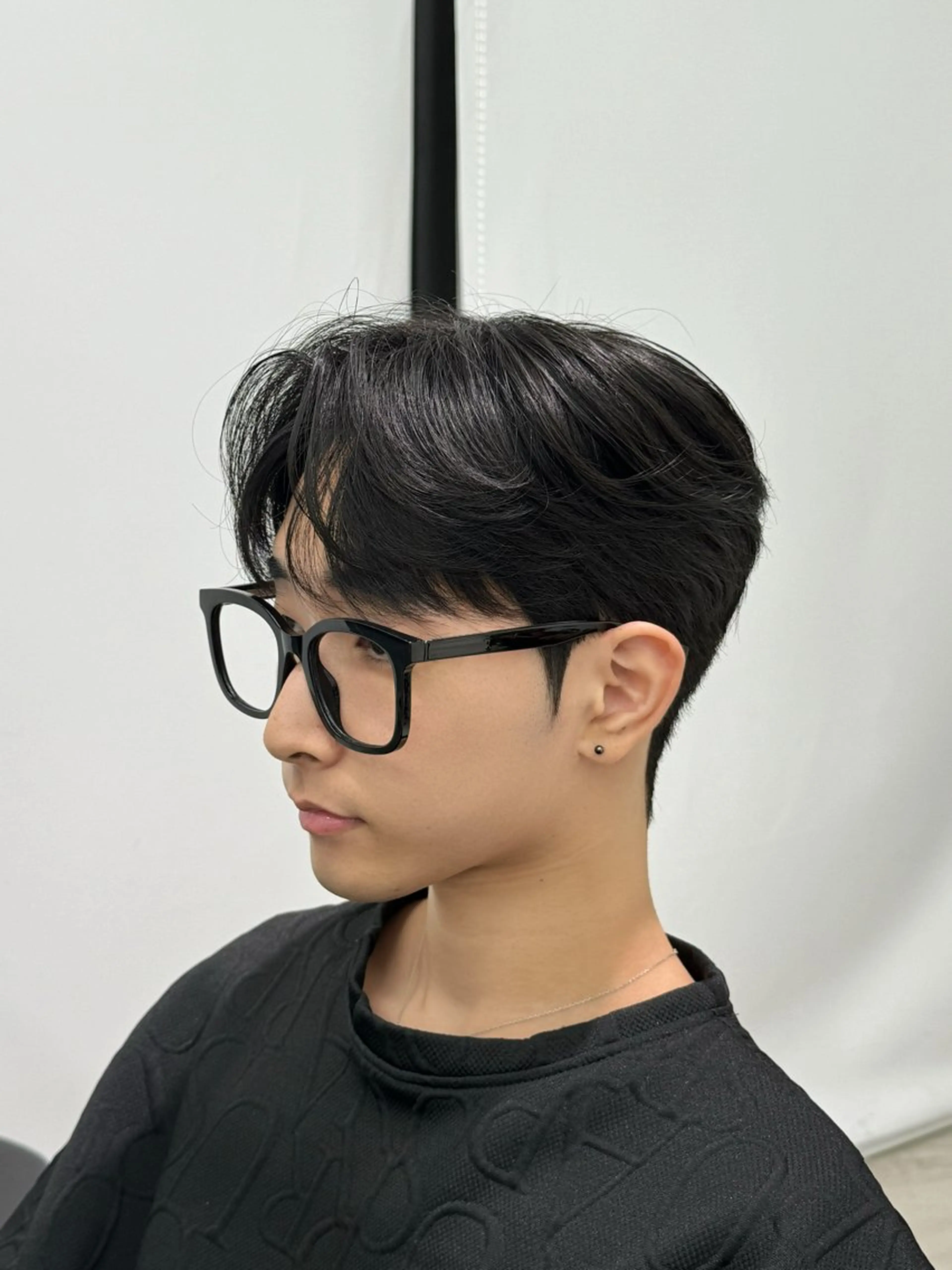 韓国風カット+ダウンパーマの写真