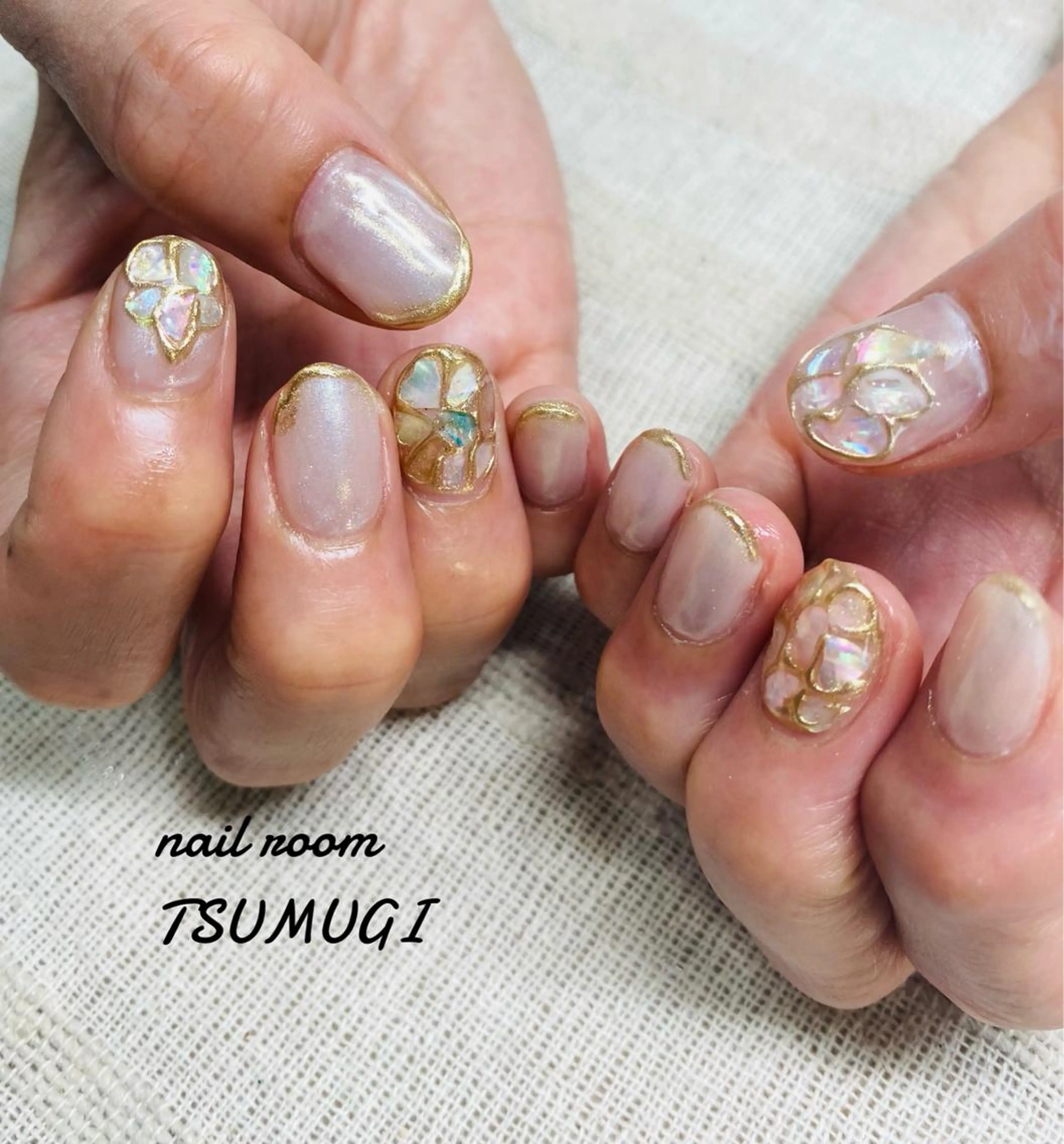 ネイル nailroom TSUMUGI所属・nailroom TSUMUGIのネイルデザイン