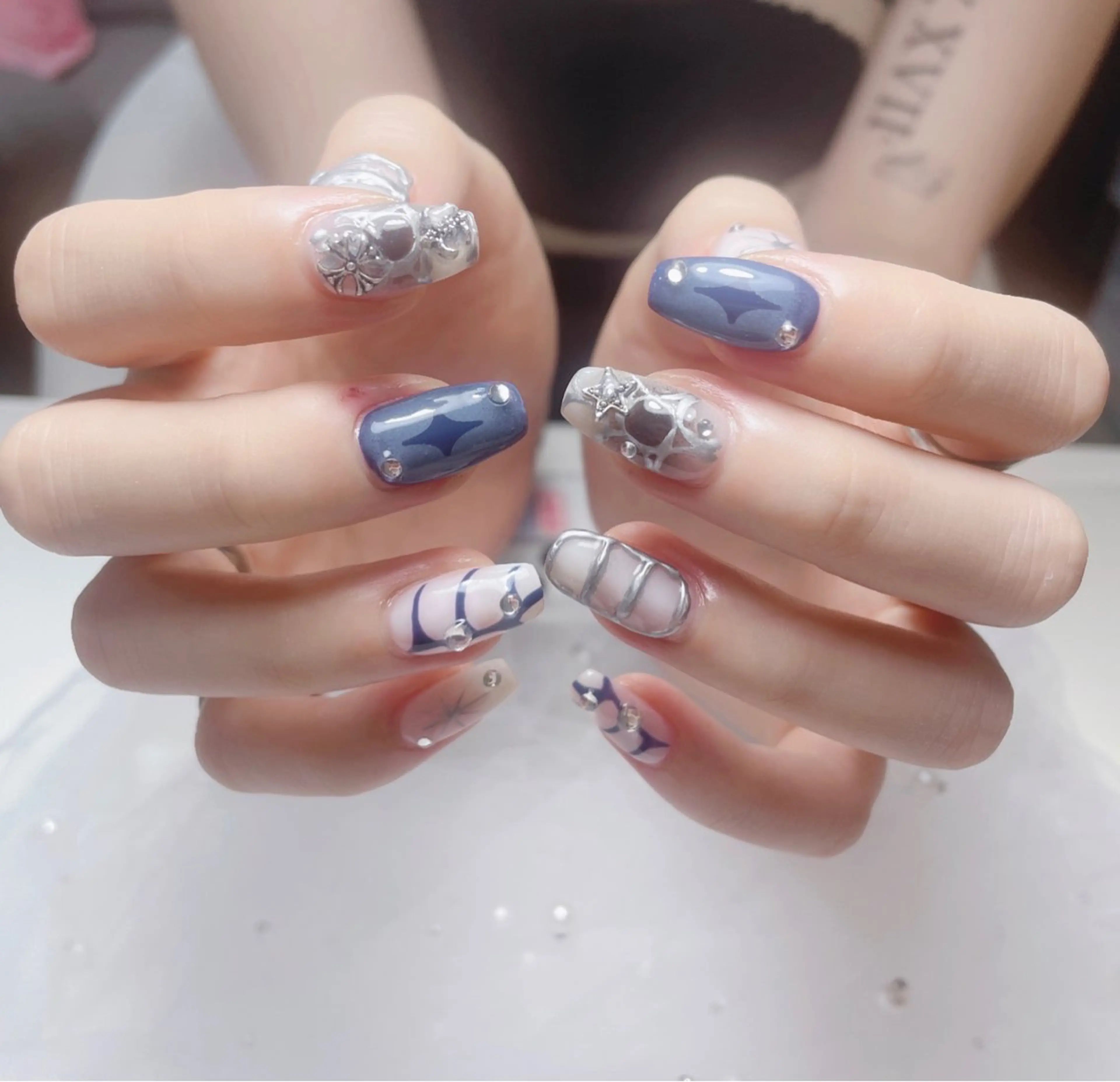 ネイル uuネイルサロン所属・uu ネイルサロン関内🌼のネイルデザイン