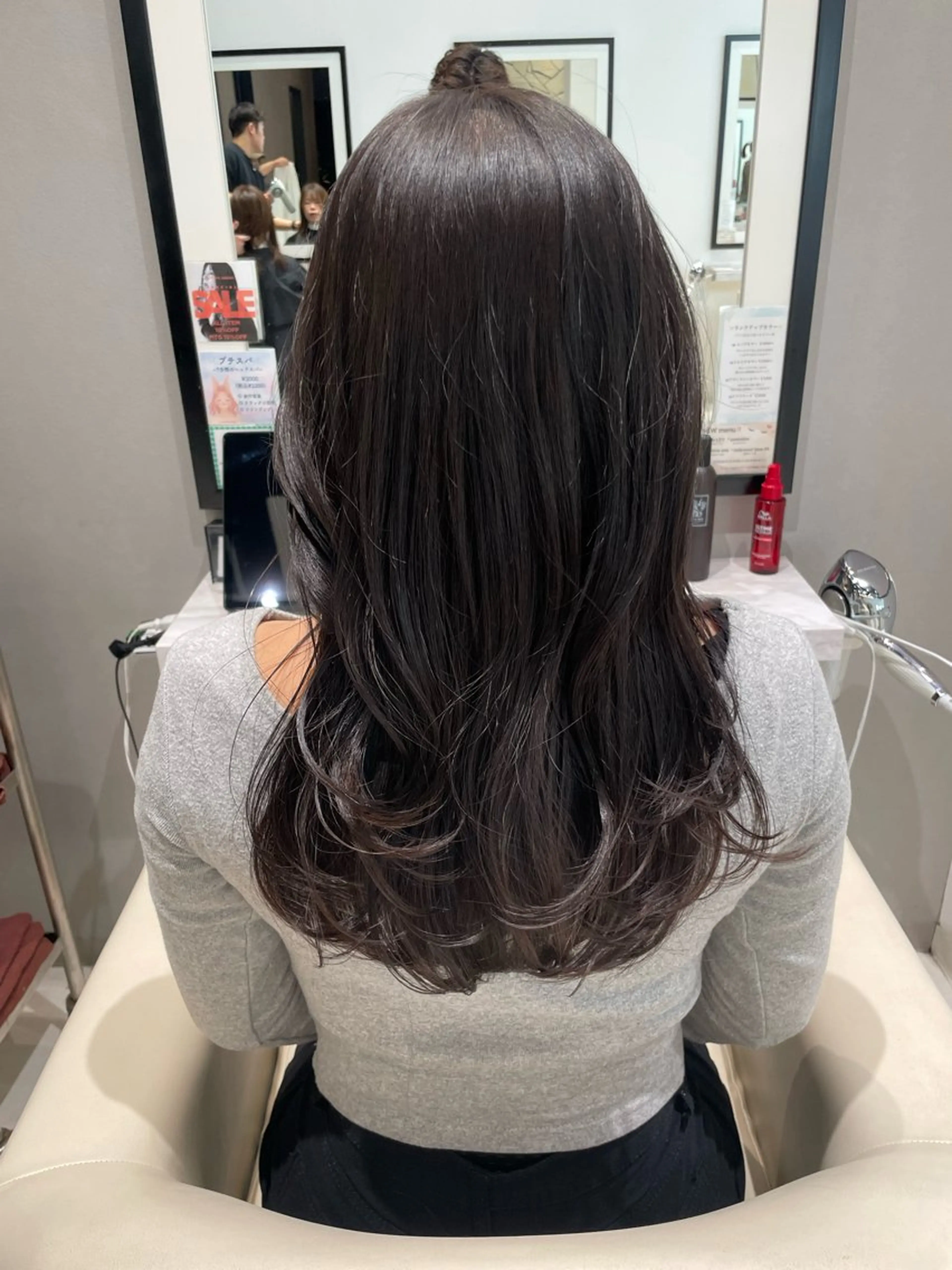 ロング カラー 透明感カラー カット ヘアカラー トリートメント k-twoたき✨艶感 カラー／美髪矯正のヘアスタイル