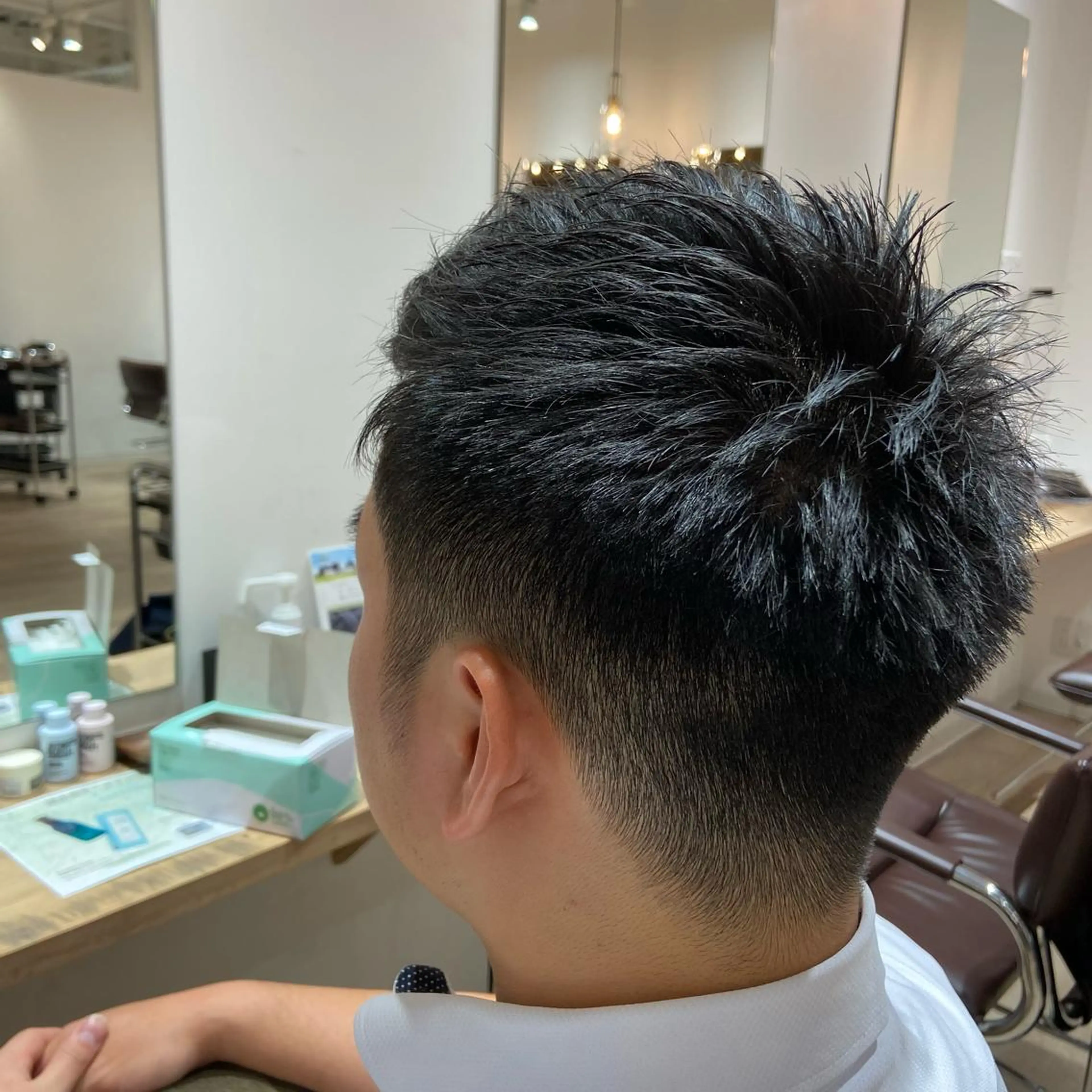 ショート あらい ゆうじろうのヘアスタイル