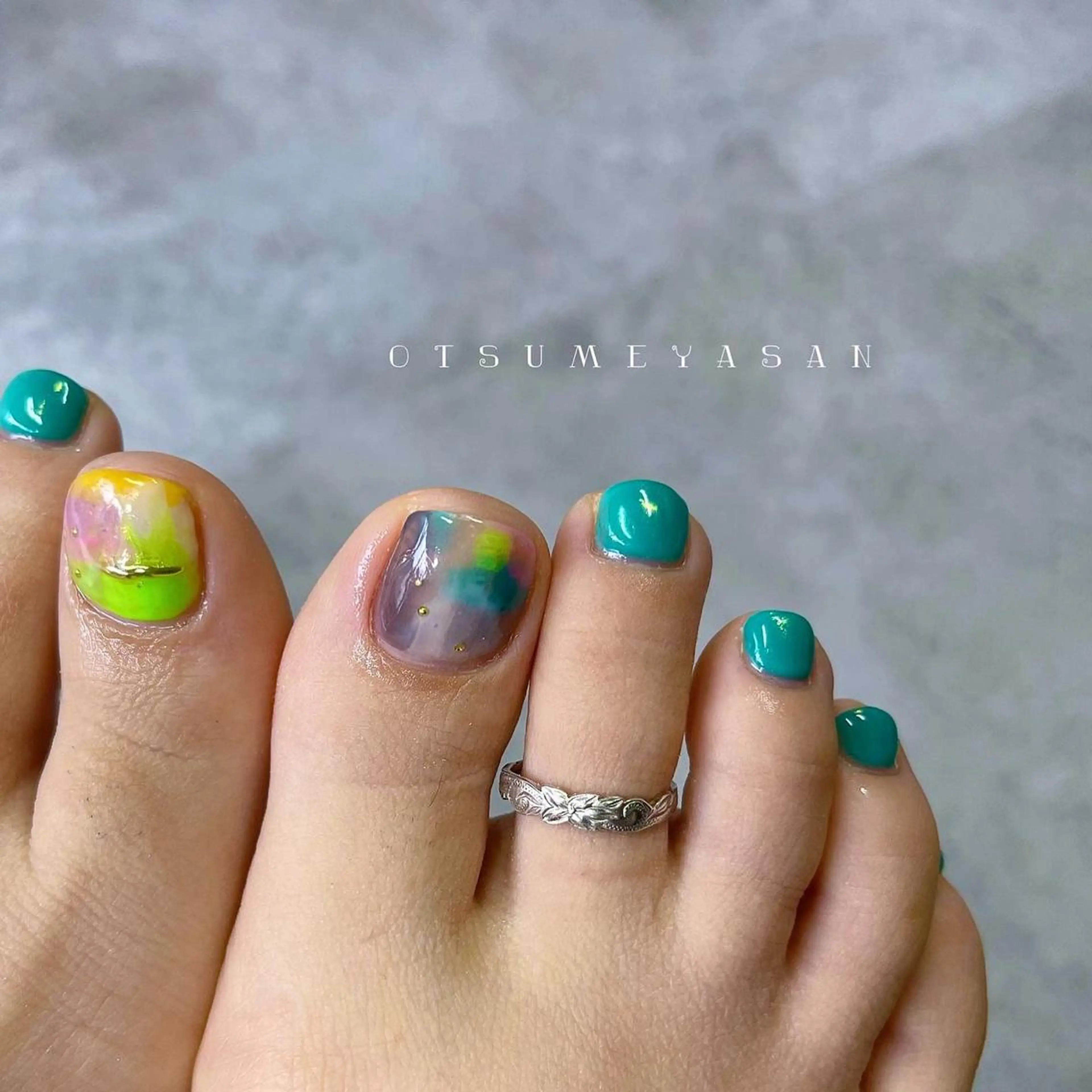 ネイル otsumeyasan所属・わたなべ ちかのネイルデザイン