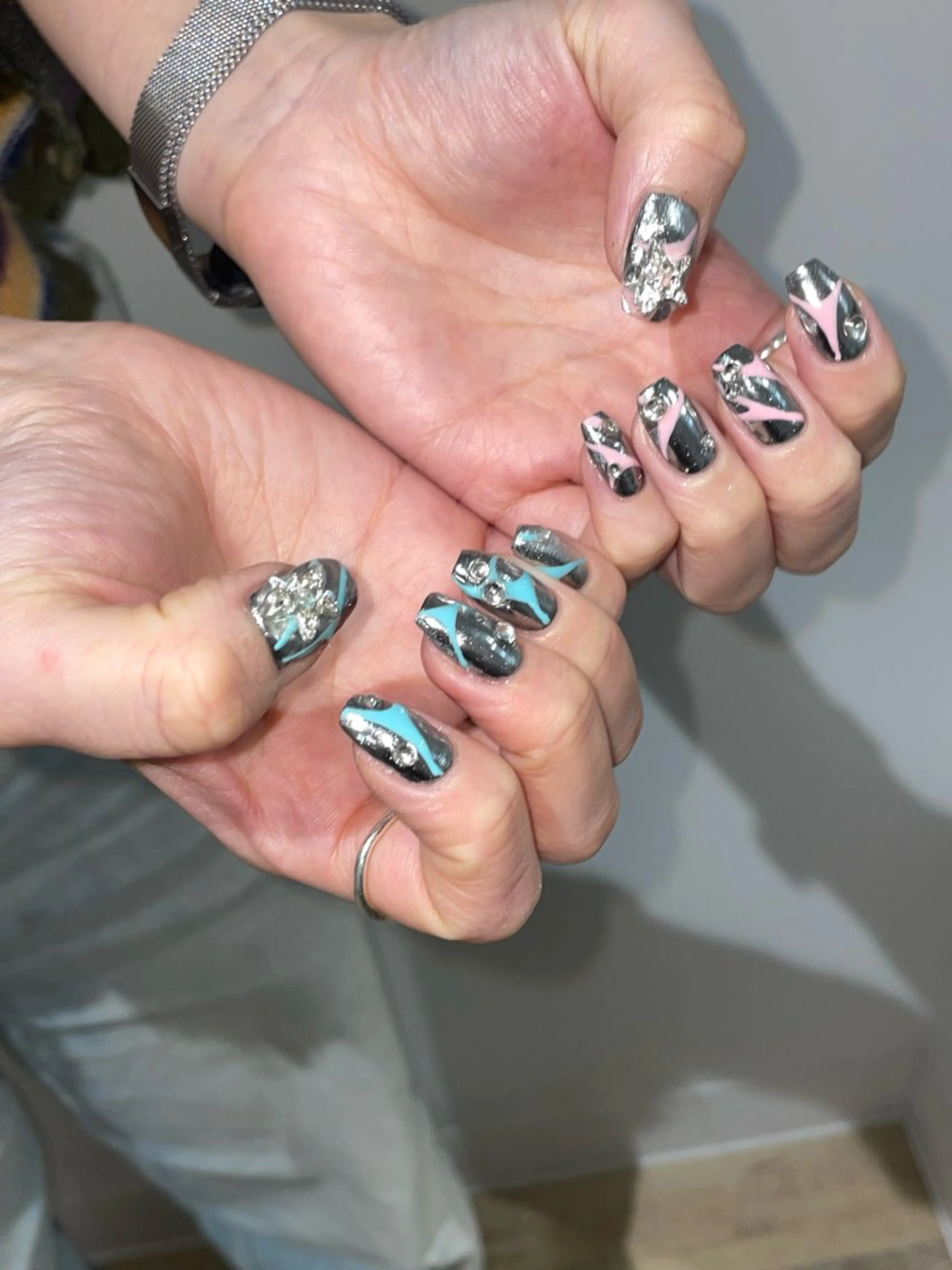 ネイル ラメ(グリッター) RICO NAIL所属・RICO Nail パーツつけ放題🌈のネイルデザイン