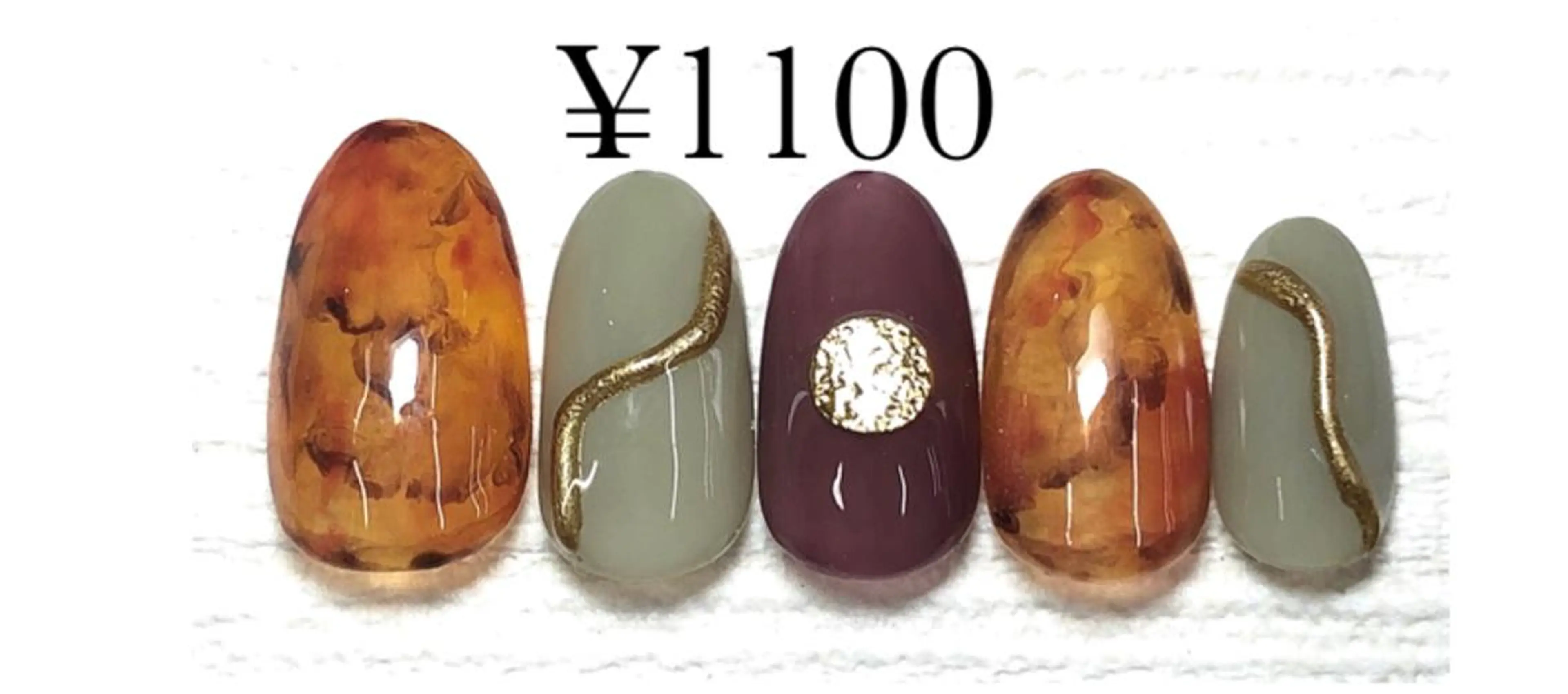 ネイル 株式会社JUEGO .○°のネイルデザイン